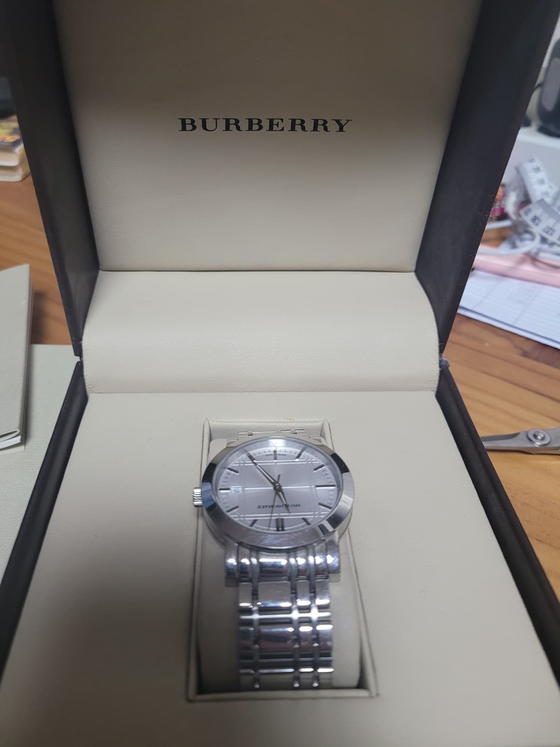 명품 버버리 헤리티지 시계 상품이미지6