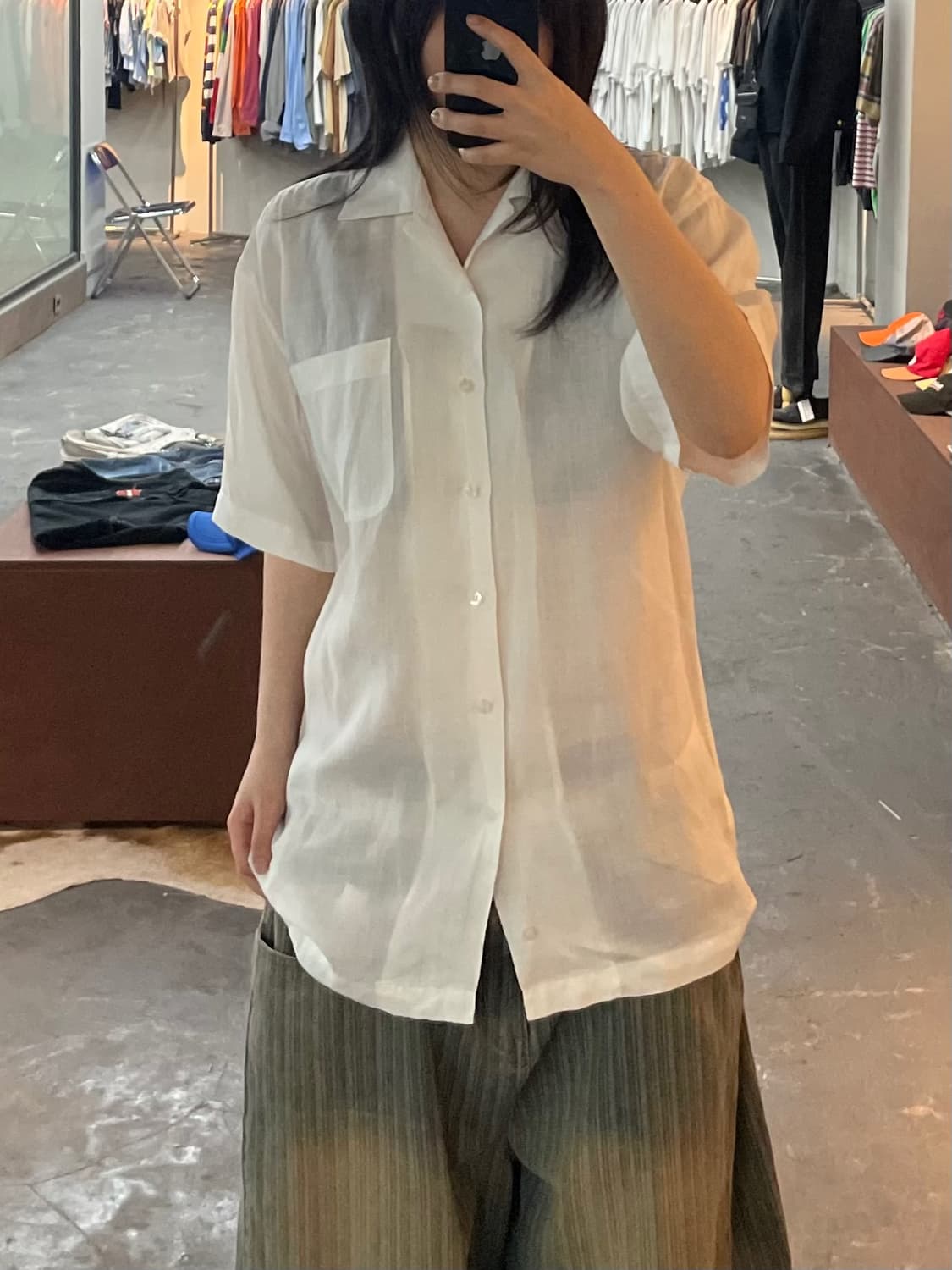입생로랑 화이트 반팔 셔츠 H2805 상품이미지1