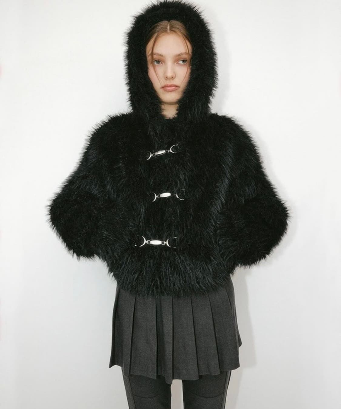 유즈 detachable hoodie fur short jacket  상품이미지1