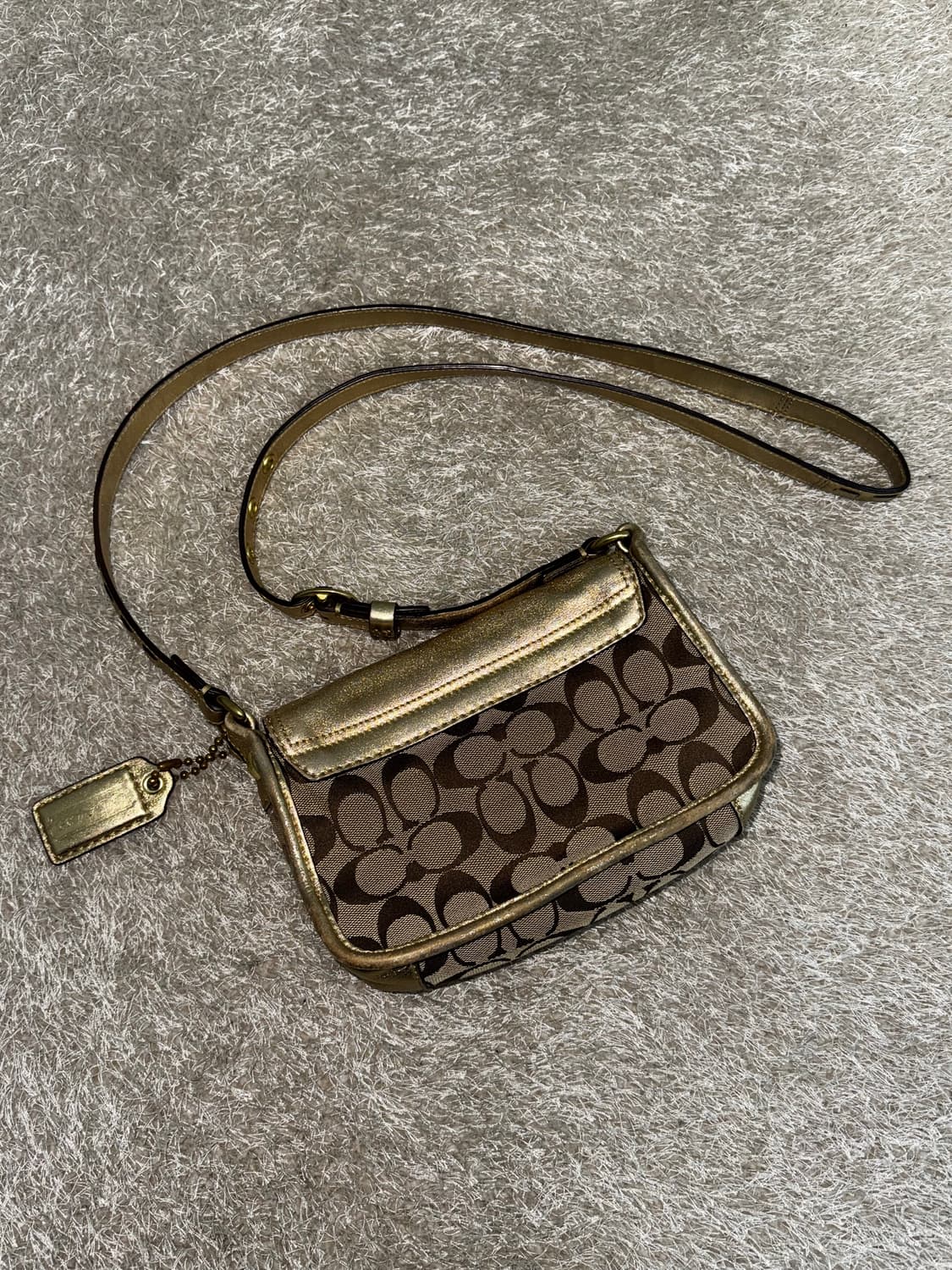 코치 골드 00‘s 미니 숄더백  상품이미지4