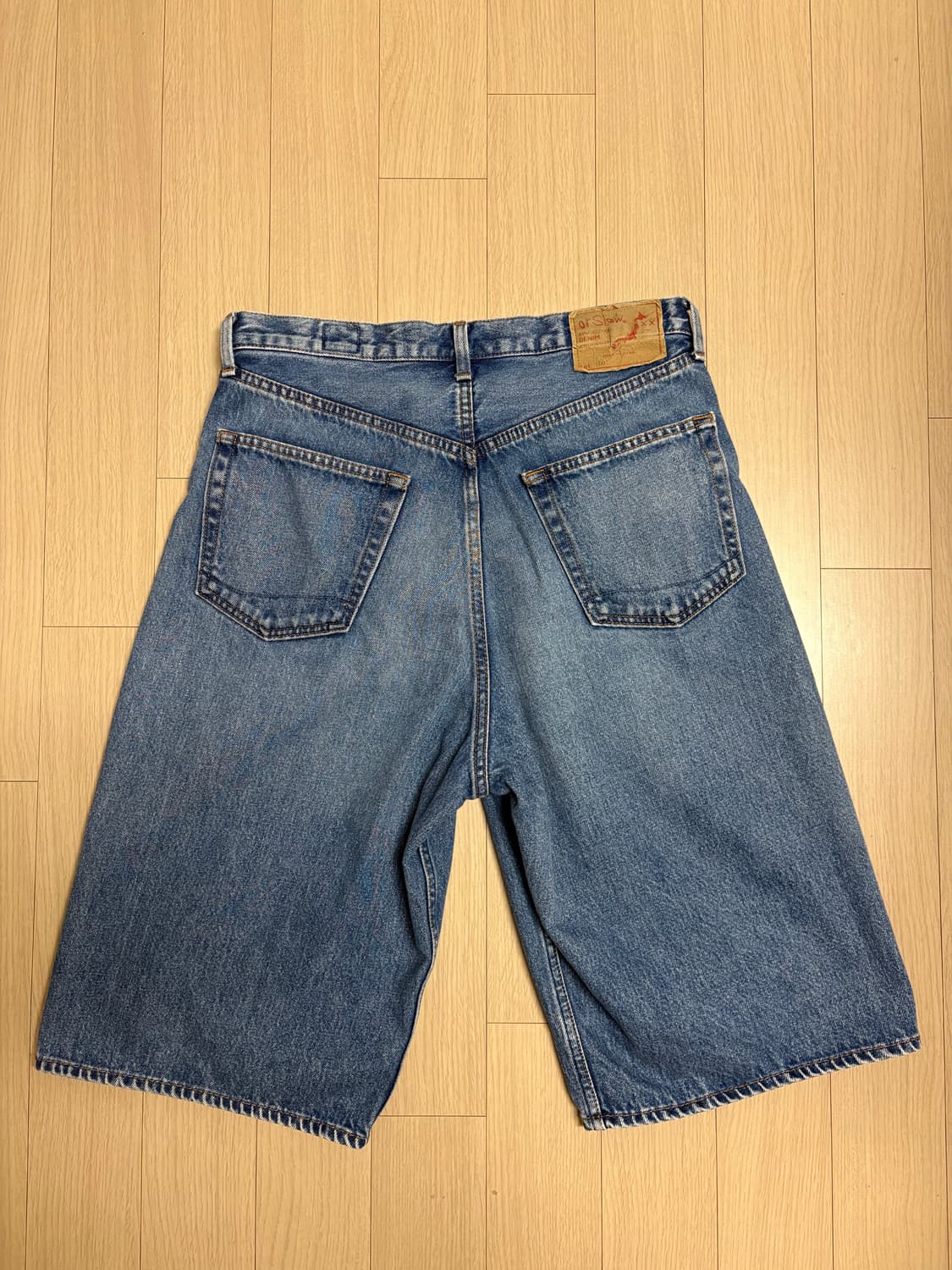 오어슬로우 100 SUPER DAD'S FIT SHORTS 팝니다. 상품이미지2