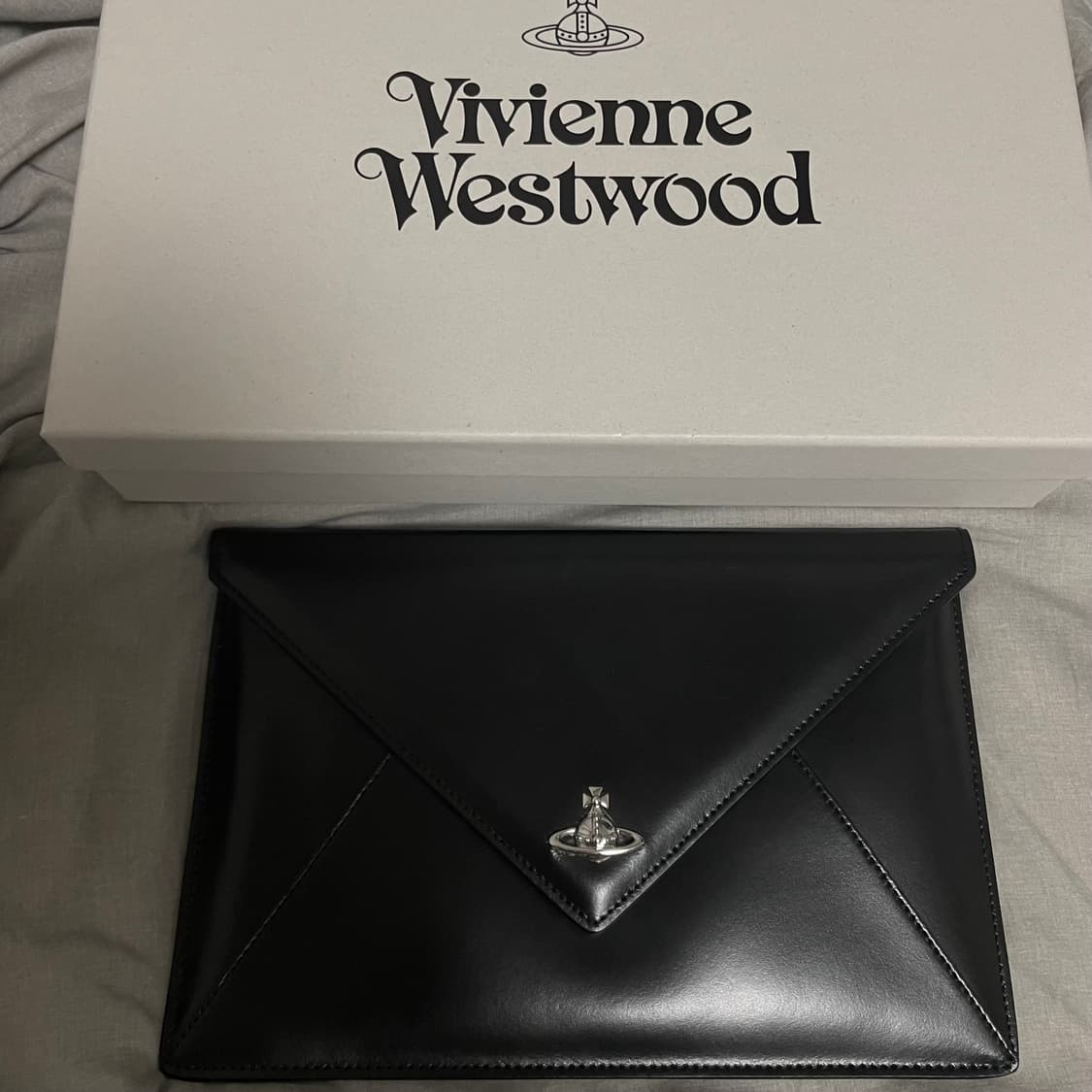 비비안웨스트우드 클러치 상품이미지5