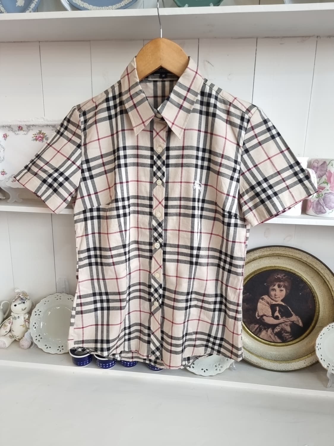 BURBERRY LONDON(버버리 런던) 여성 체크 반팔 셔츠. 상품이미지1