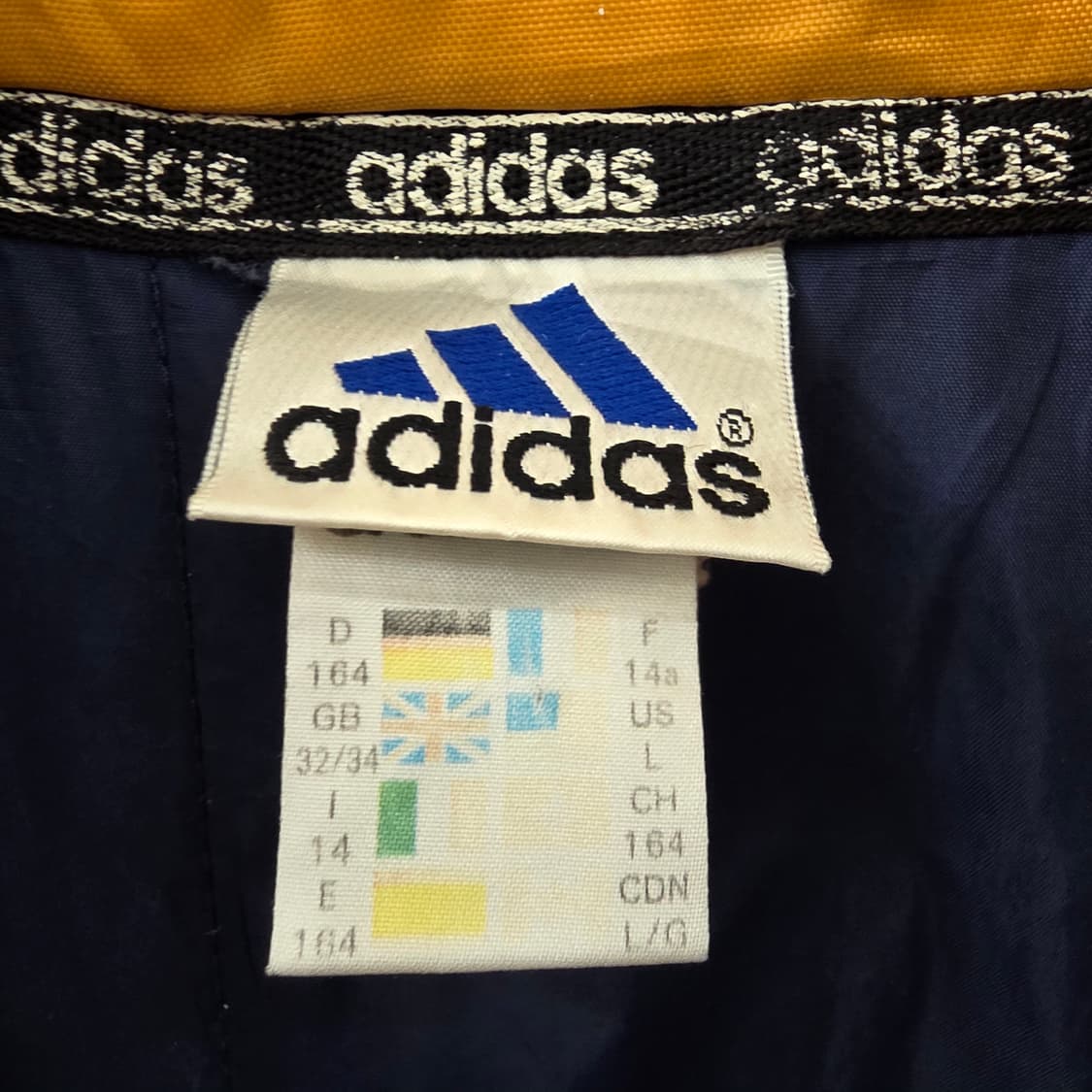 90s 아디다스 빈티지 배색 워크자켓 패딩 상품이미지9