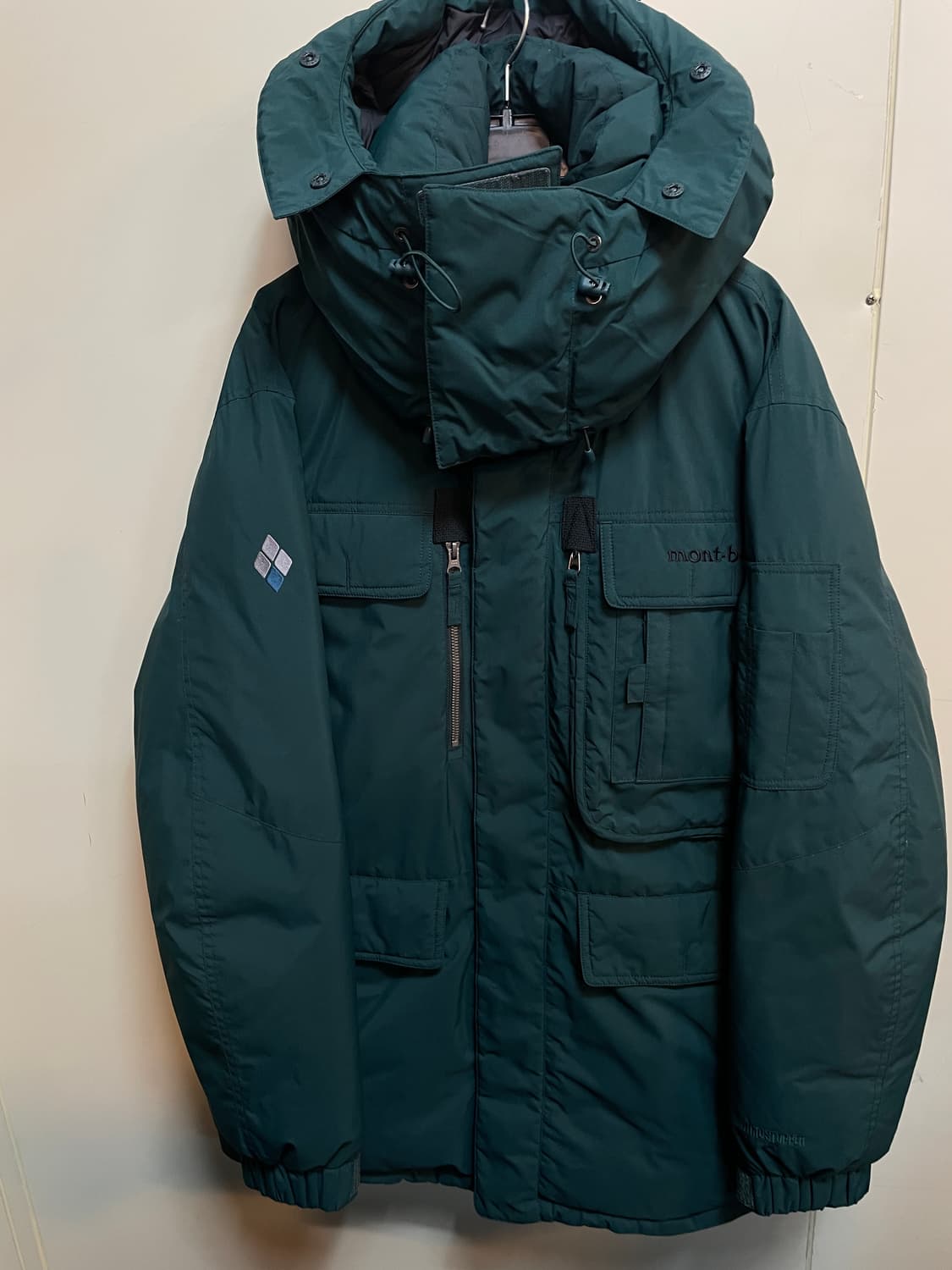 몽벨 구스 패딩 상품이미지1