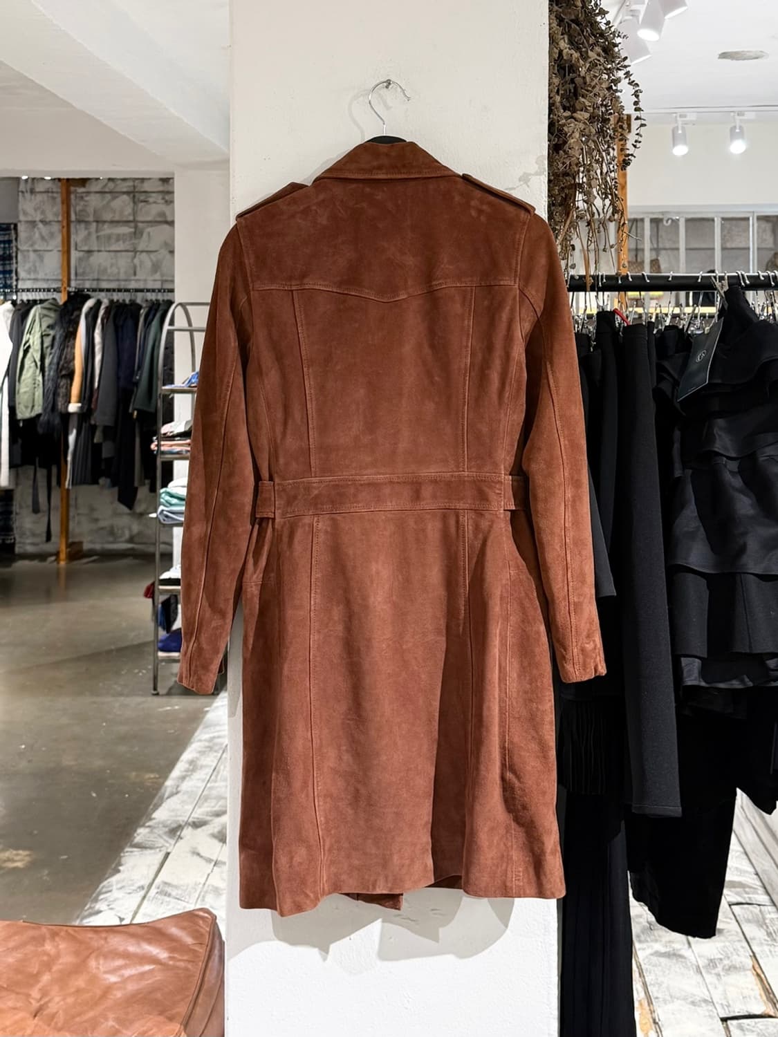 올세인츠 브릭브라운 고트 레더 스웨이드 트렌치 코트 상품이미지7