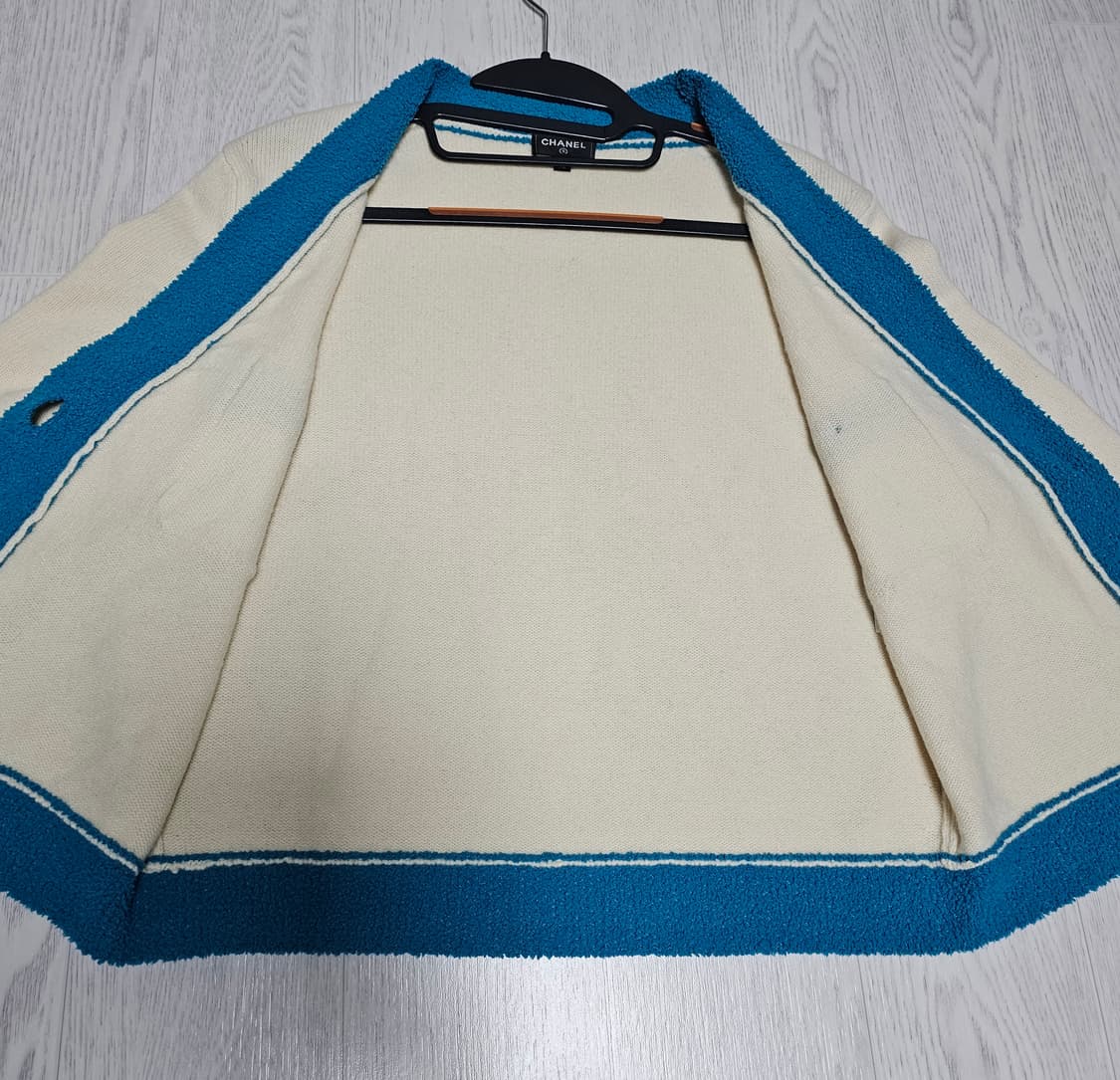 정품 여성 샤넬 캐시미어&울 가디건 38 상품이미지5