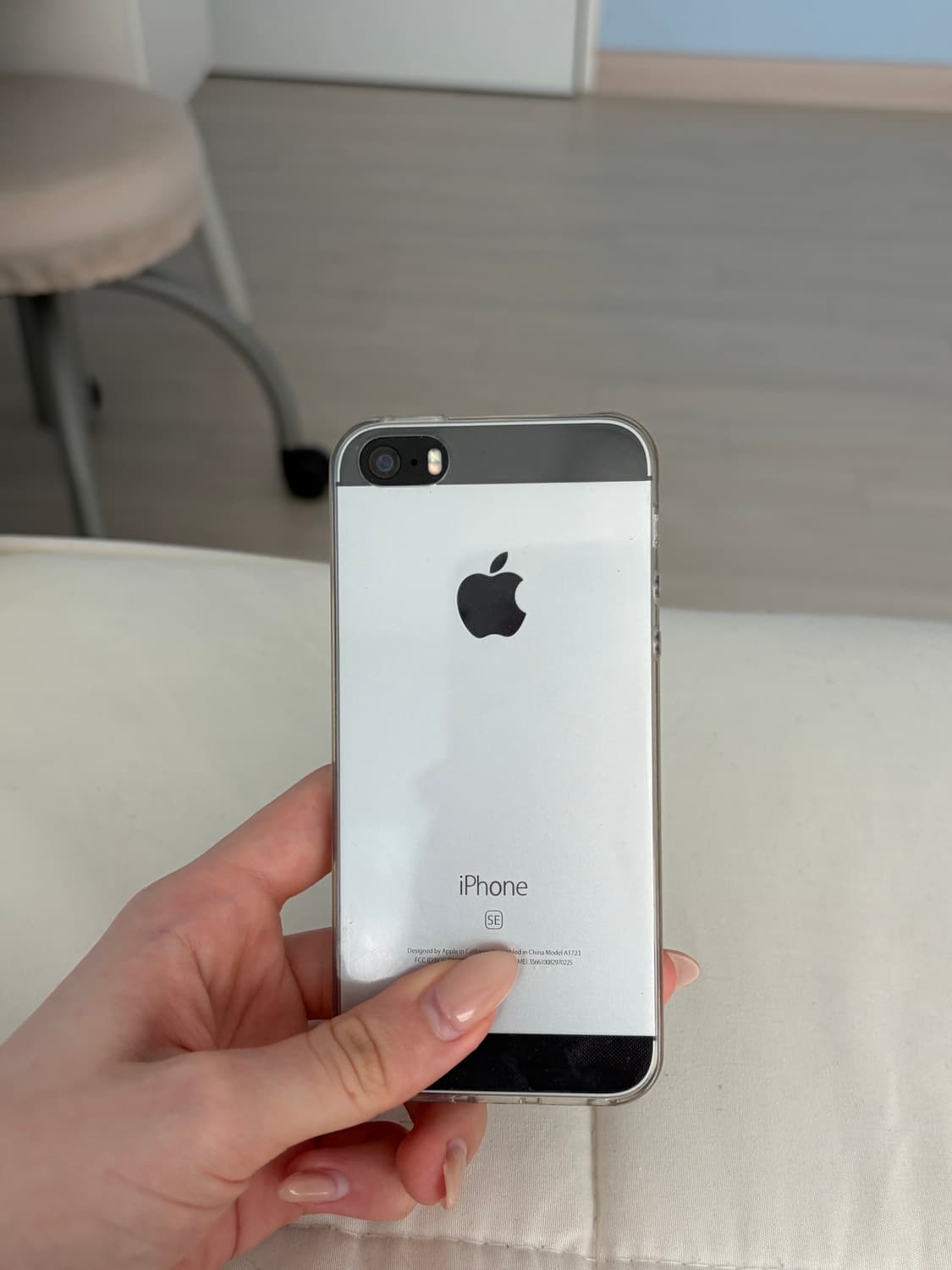 아이폰 se1 무음/32기가/배터리성능100 상품이미지1