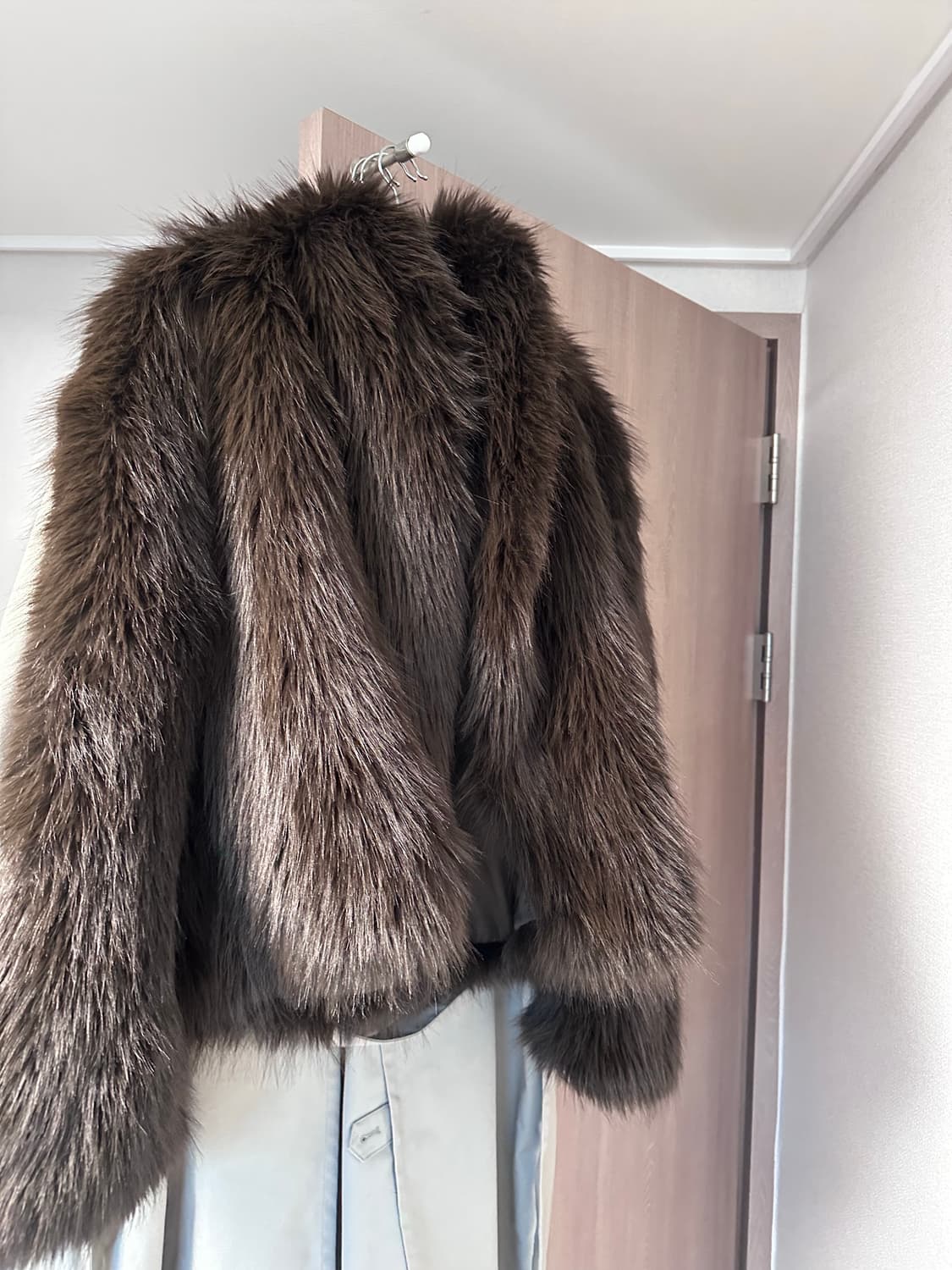 자라 zara 퍼 코트 상품이미지2