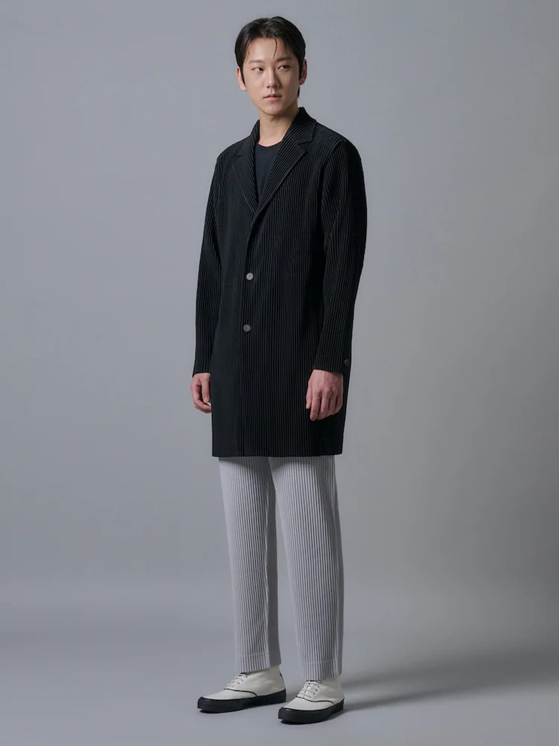 옴므플리세 베이직 롱코트 이세이미야케 상품이미지1