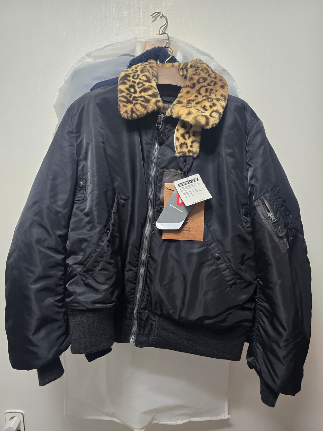 버즈릭슨 x ssz 레오파드 퍼 B-15D 항공 점퍼 상품이미지5