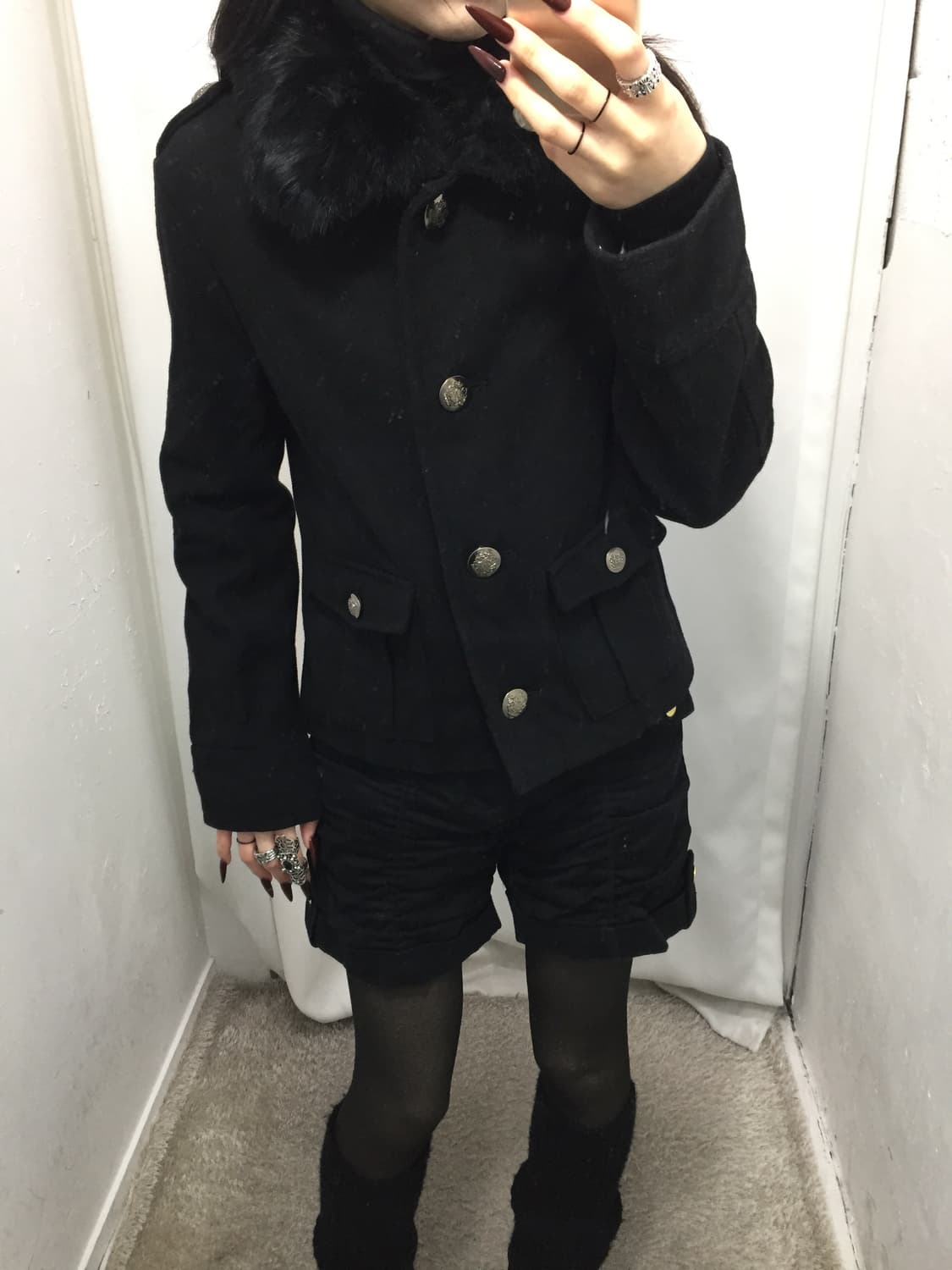 블랙퍼 코디 👻 상품이미지1