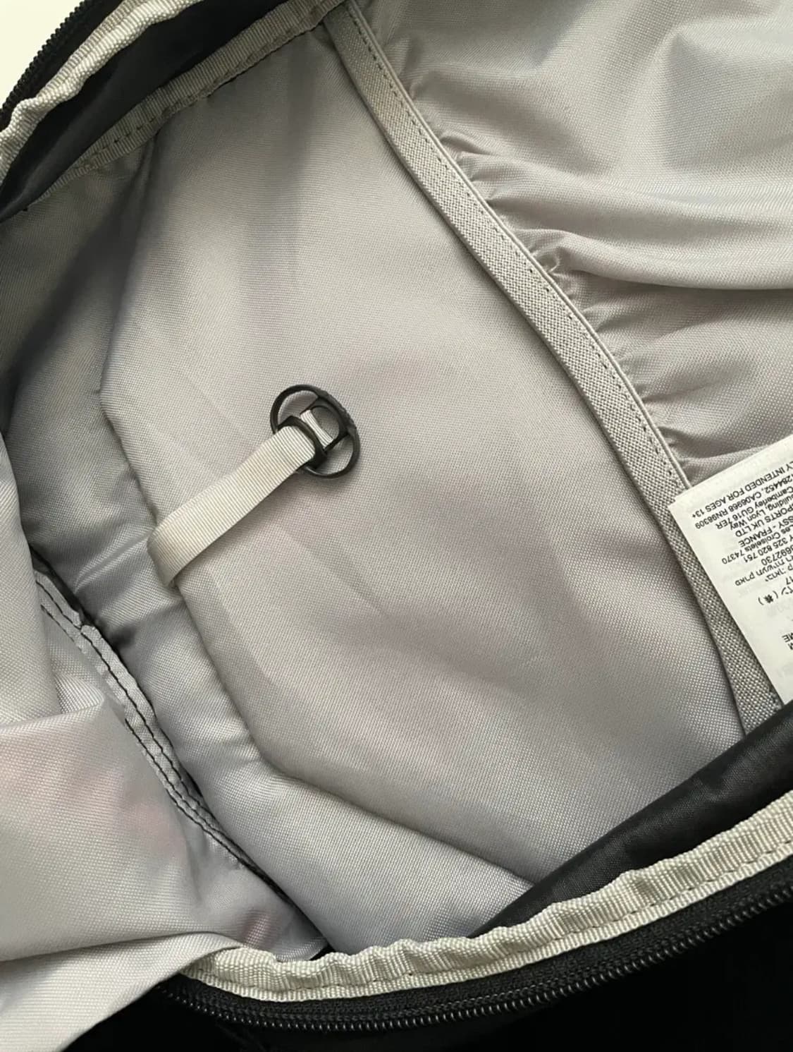 살로몬 트레일블레이저10 백팩 블랙 (구로고, 새상품) 상품이미지5