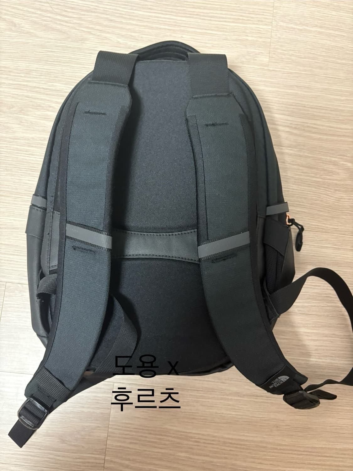 노스페이스 보레알리스 미니 제트블랙 판매합니다. 상품이미지5