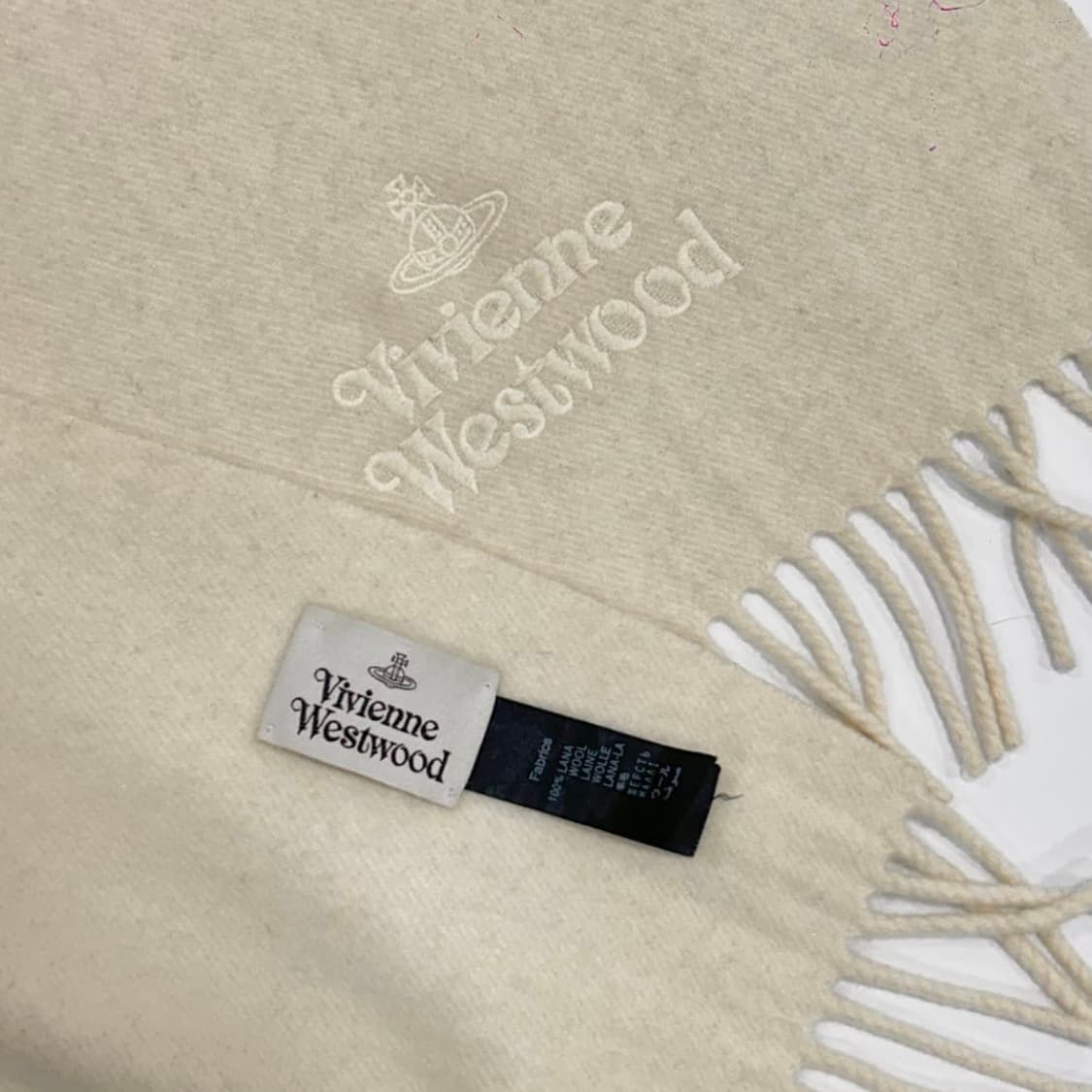 Vivienne westwood 비비안웨스트우드 아이보 리 목도리 상품이미지4