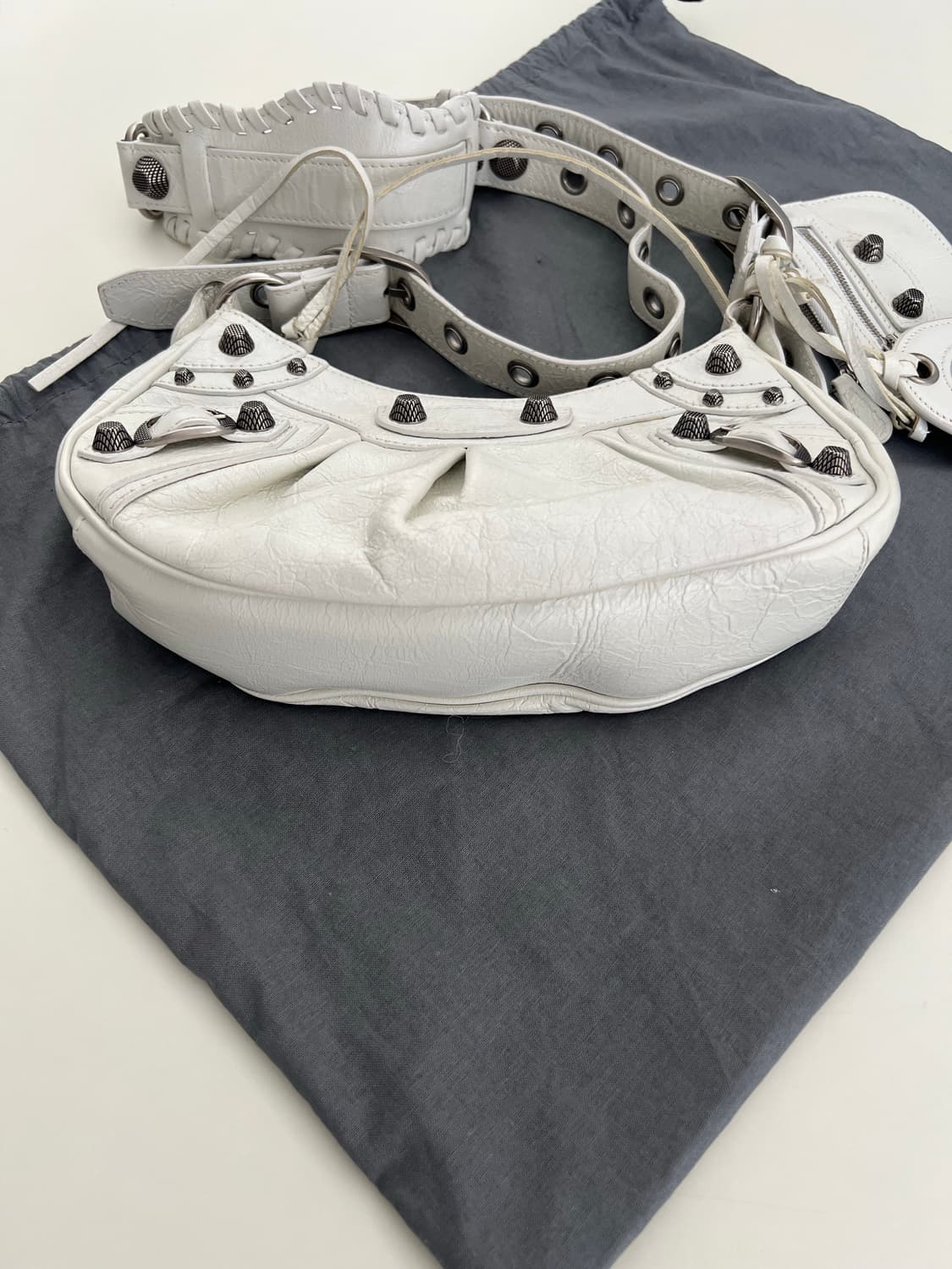 발렌시아가 르카골 xs 화이트  상품이미지3