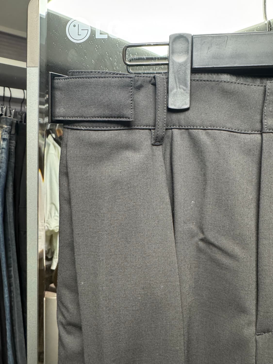 준지 24ss 코어 울플리츠 팬츠 44 상품이미지4