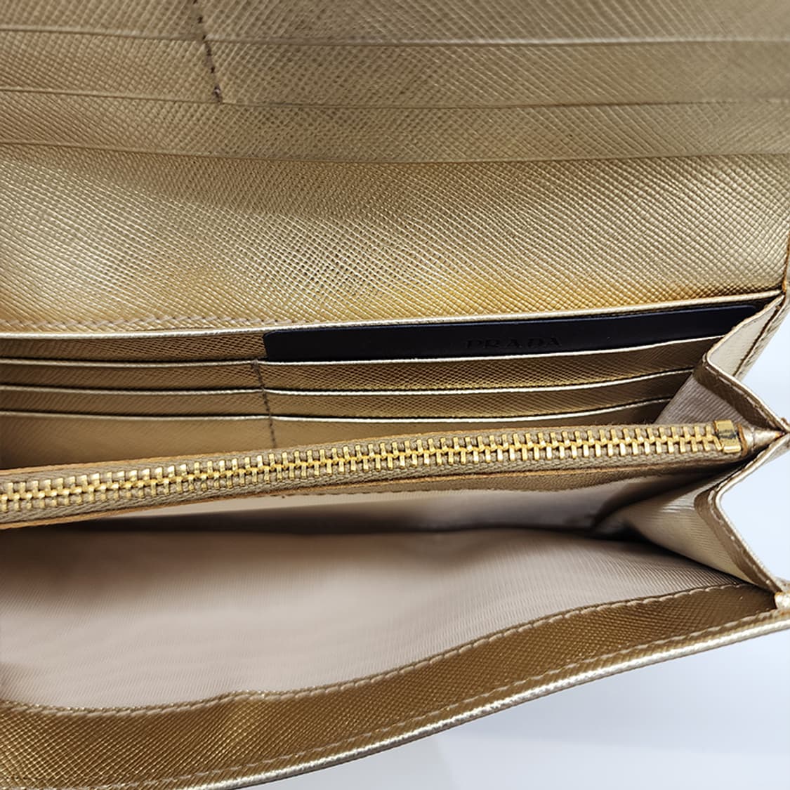 프라다 1M1132 사피아노 장지갑 엔틱골드 상품이미지5