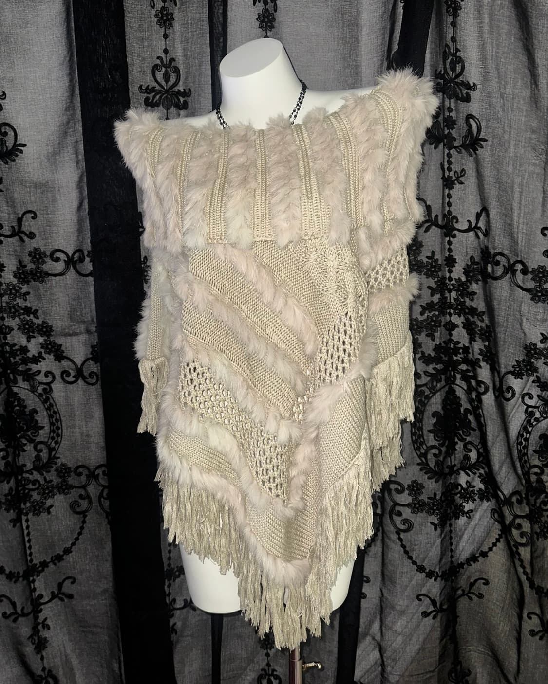 Rabbit Brown Fur Cape 상품이미지2