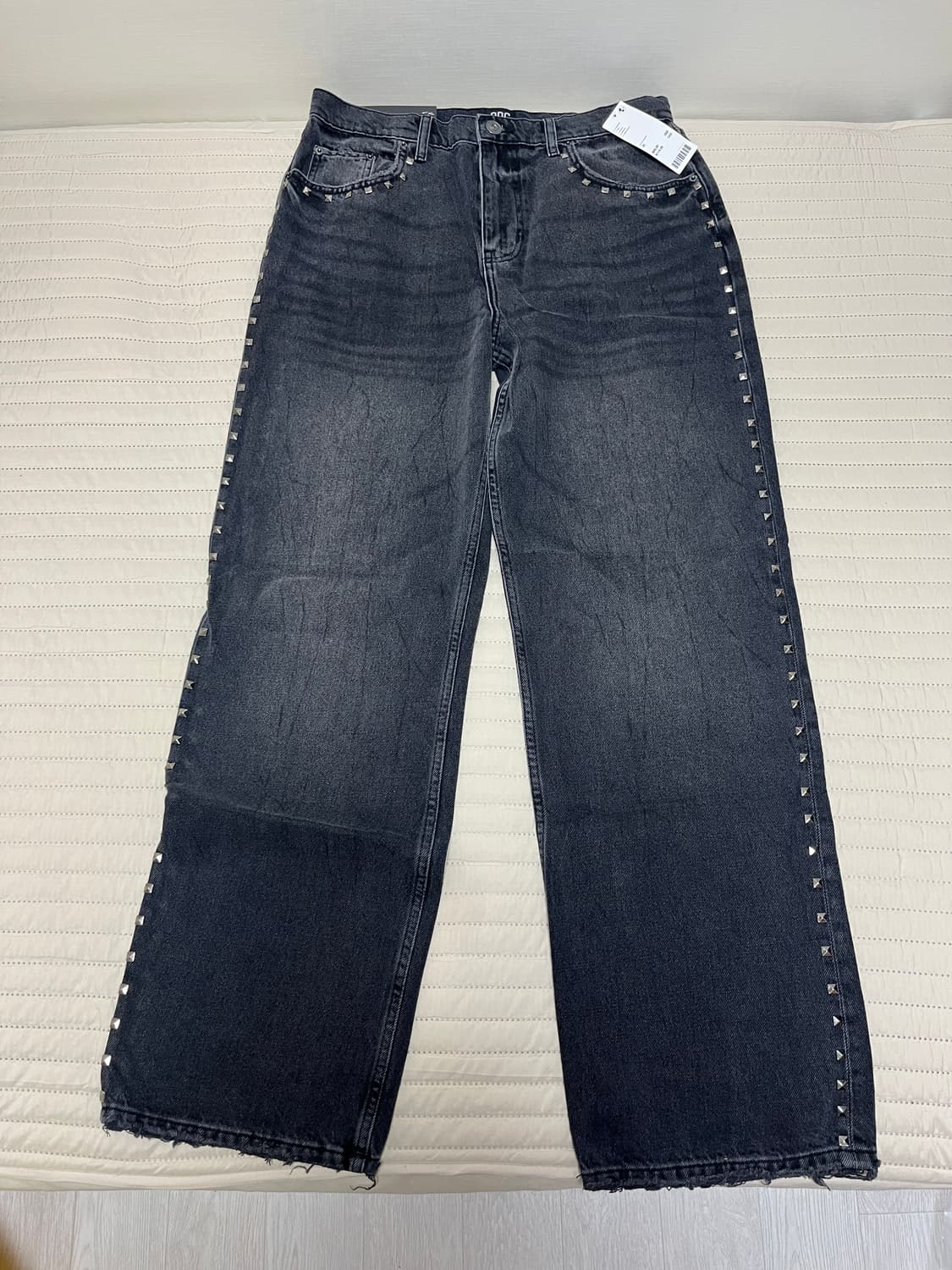 [32] 어반 아웃피터스 스케이트 핏 스터드 데님 진 새상품 상품이미지2