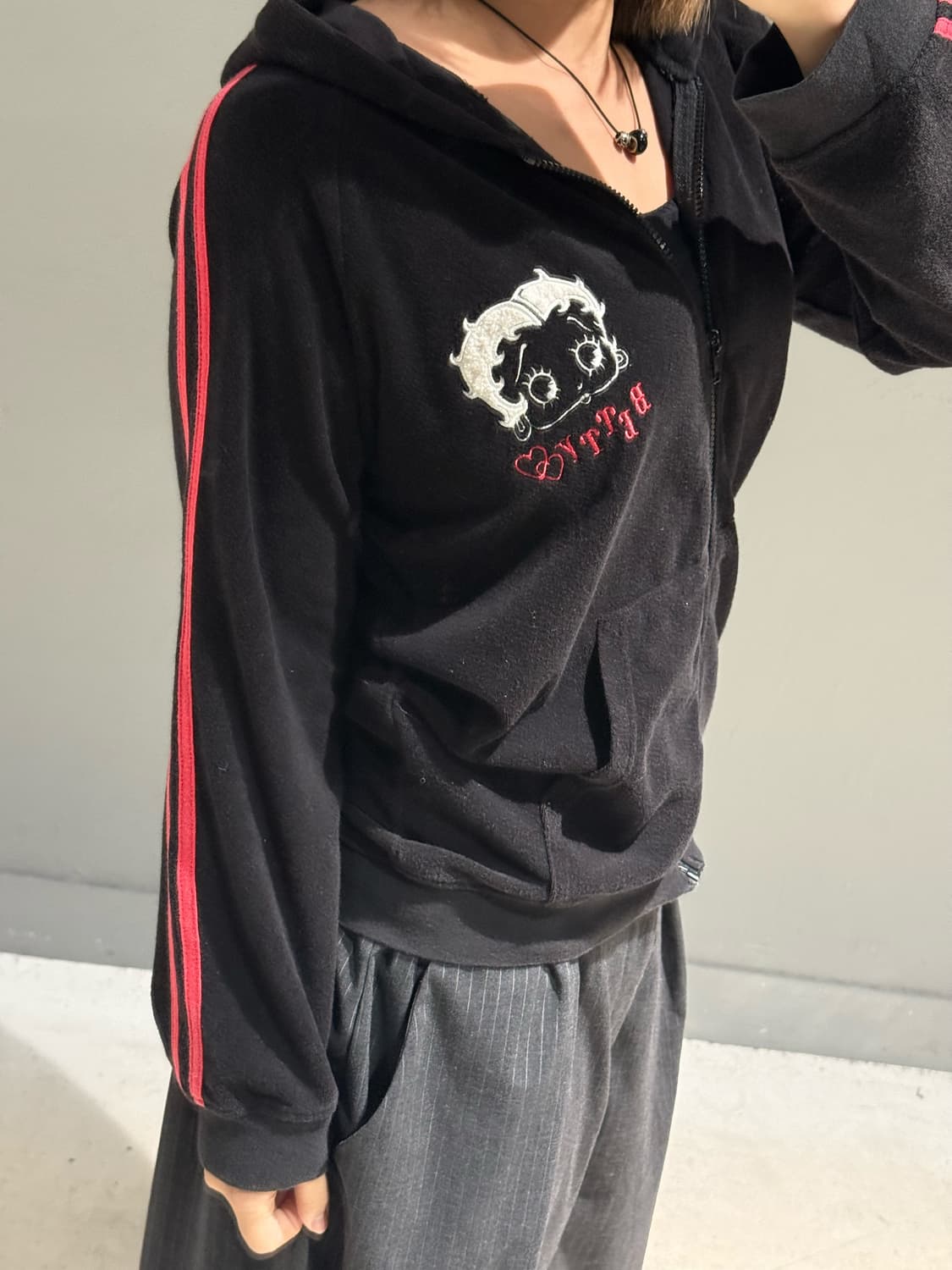 Betty Boop side line detail hood zip-up 상품이미지3