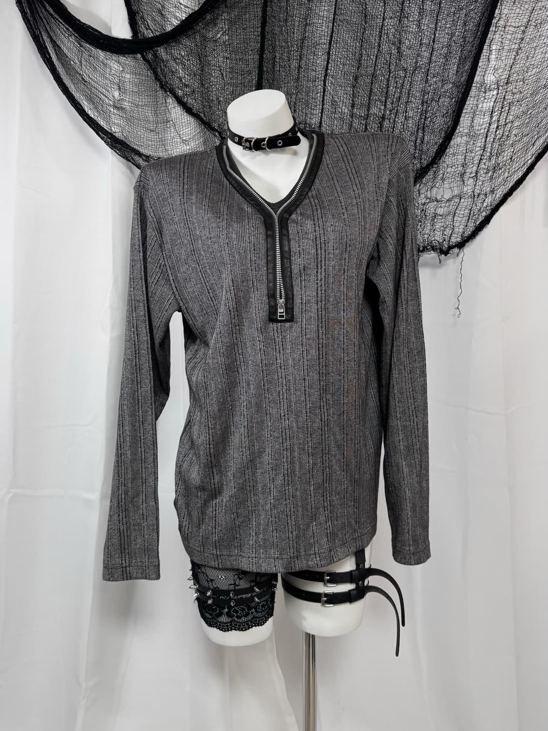 zipper t-shirt 상품이미지1