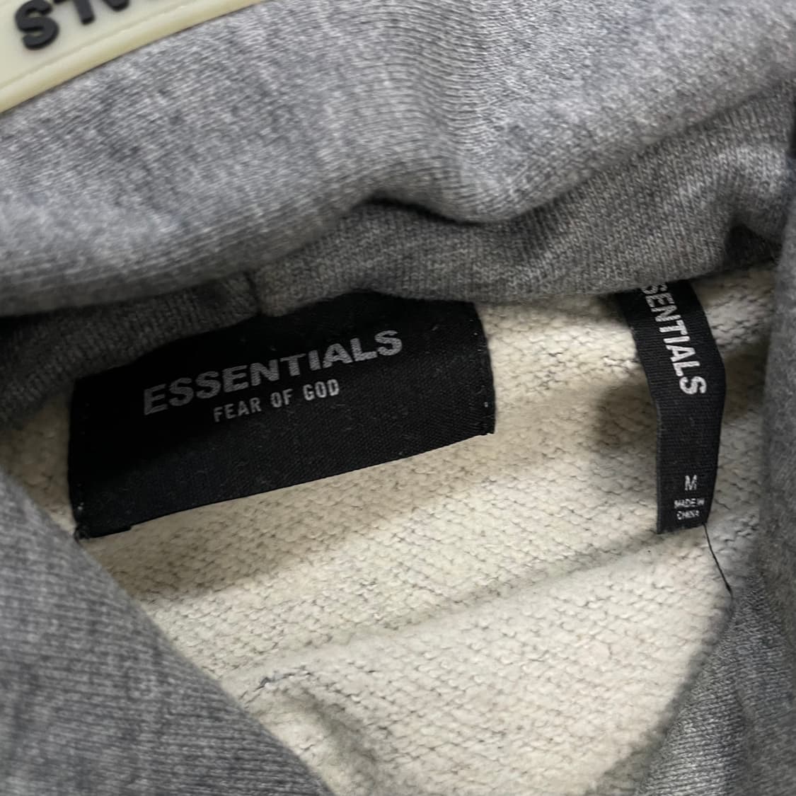 에센셜 피어오브갓 백 로고 리플렉티브 후드티 그레이 상품이미지5