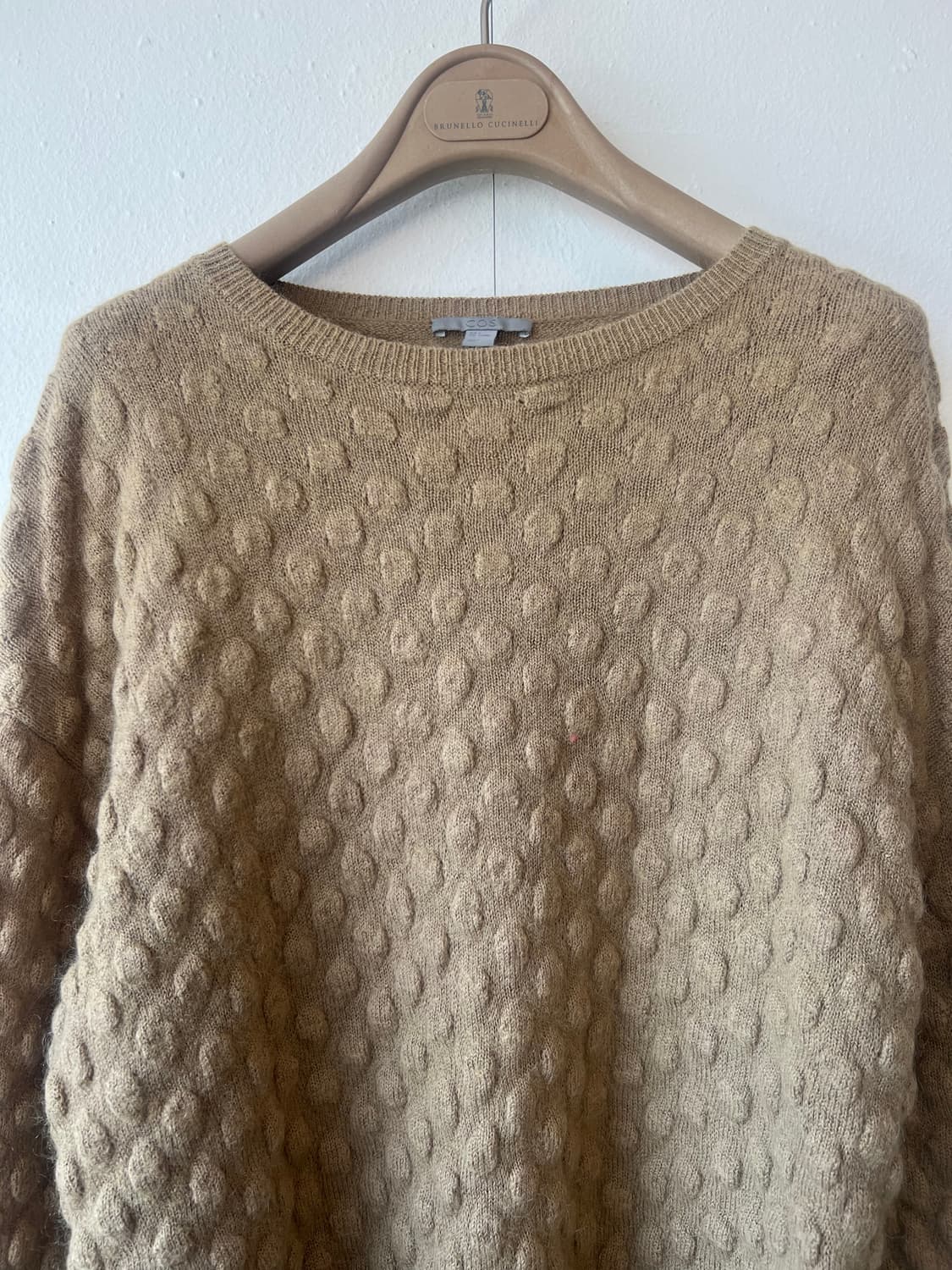 코스 COS 남성 카멜베이지 라운드울니트 울코튼니트 상품이미지1