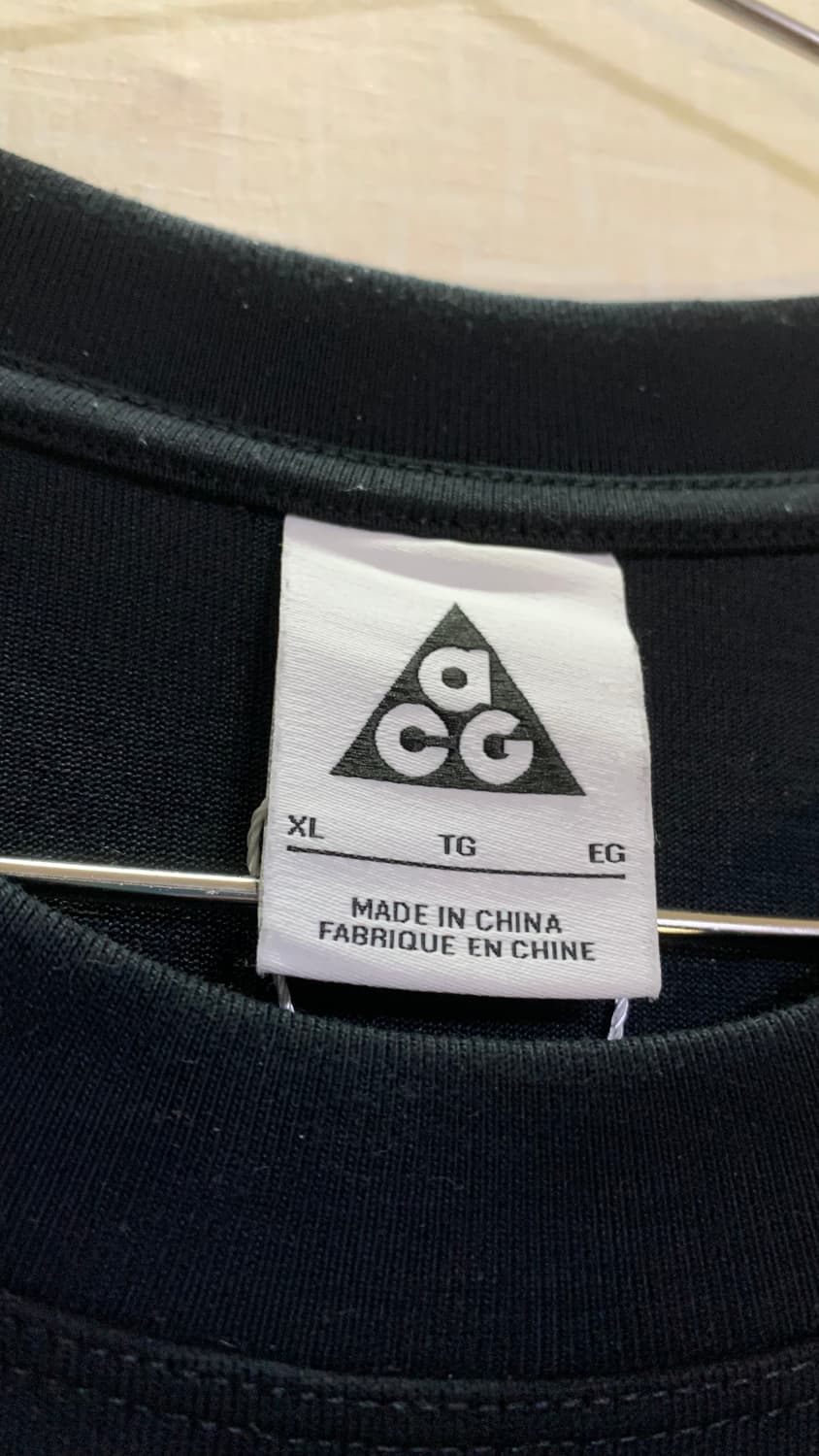 나이키 ACG 블랙 프린팅 긴팔티 상품이미지3