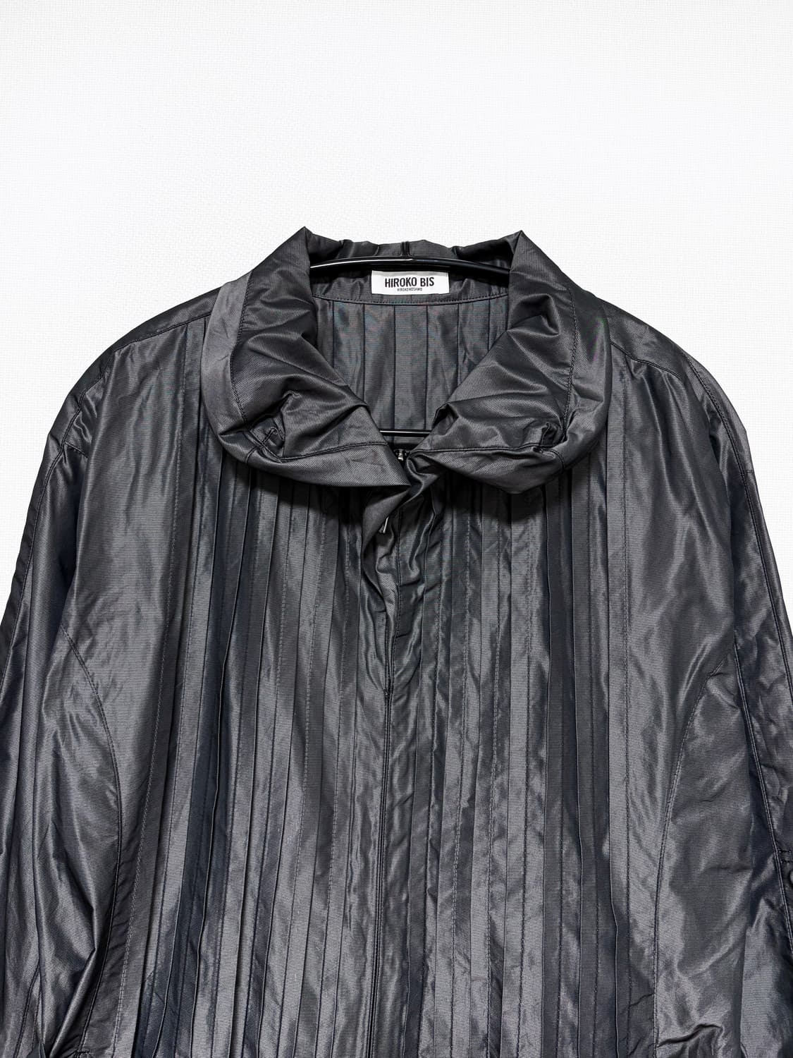 HIROKO BIS Pleated Nylon Long Jacket 상품이미지5