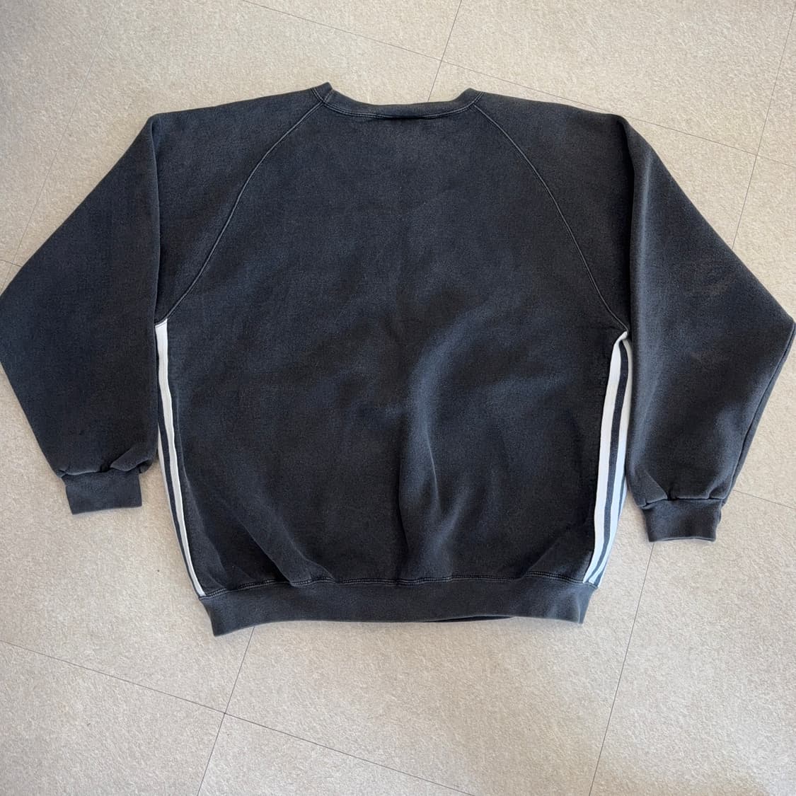 90s 아디다스 페이드 스웻셔츠 상품이미지4