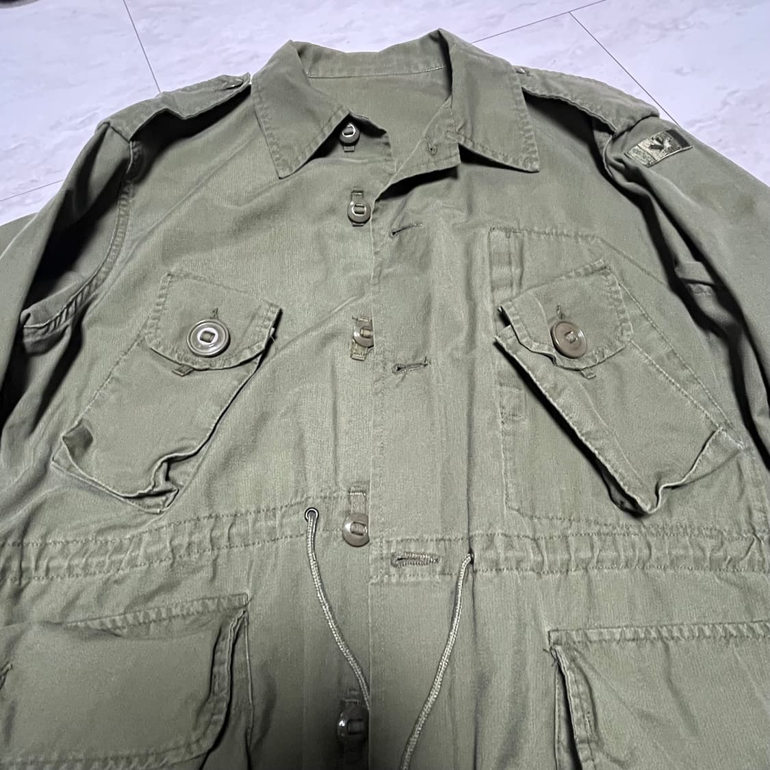 캐나다군 라이트웨이트 컴뱃 퍼티그 자켓 상품이미지1