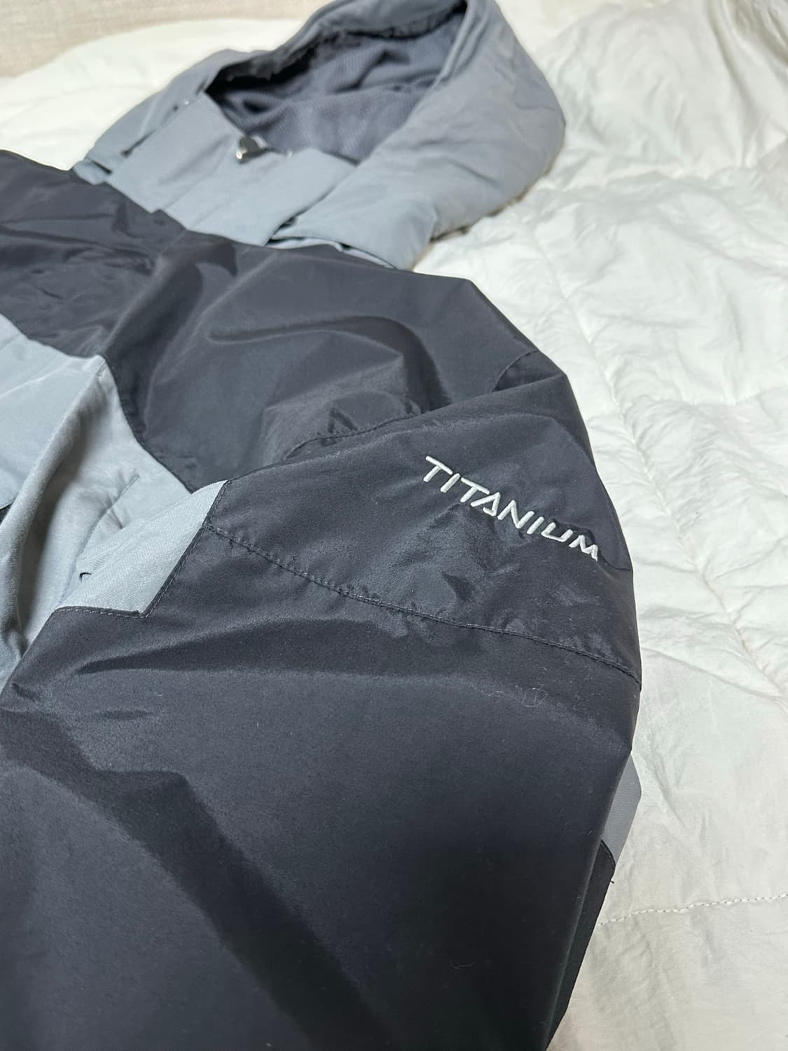 00s 올드  컬럼비아 콜롬비아 티타늄  바람막이  XL 상품이미지10