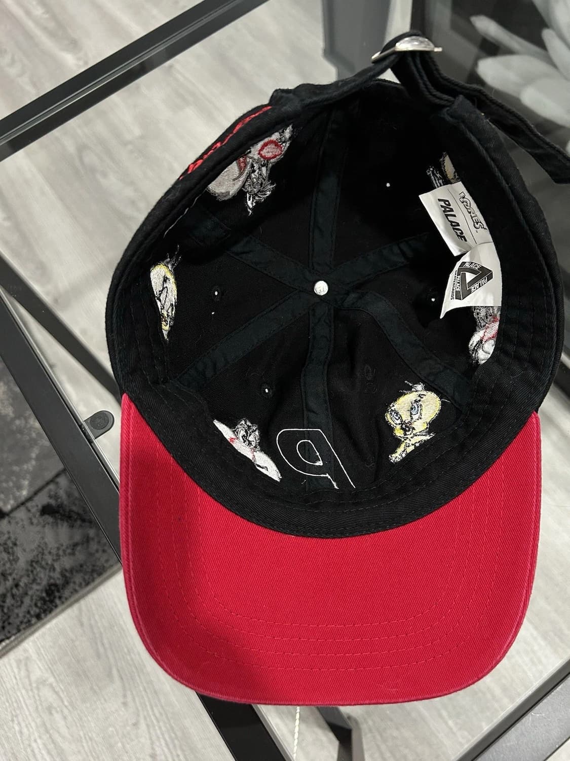 22SS 팔라스 × 루니툰즈 트위티 실베스터 캡 블랙레드 상품이미지5