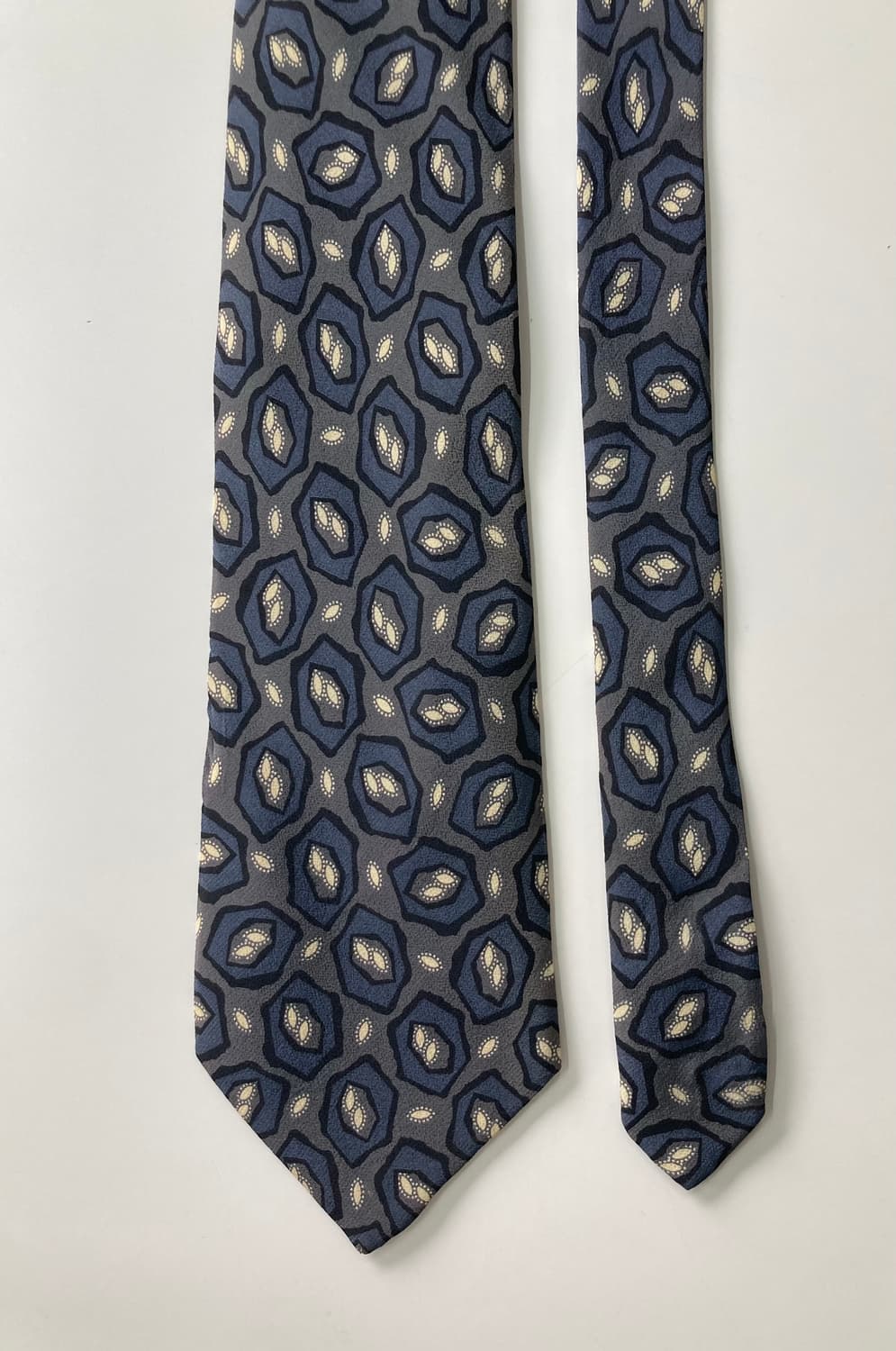 꾸레쥬 넥타이 상품이미지1