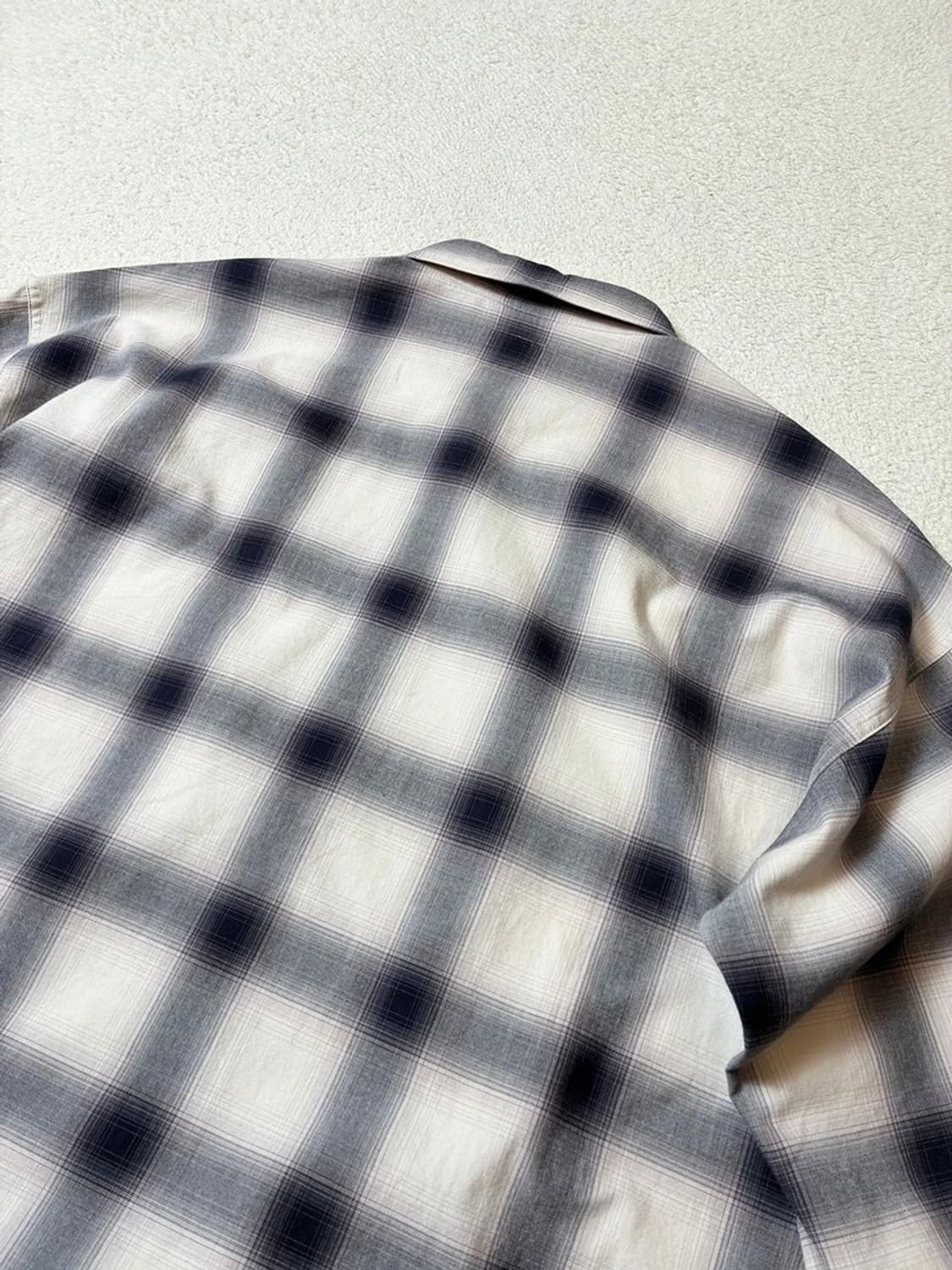 어나더오피스 24ss 릴렉스 옴브레 체크 셔츠 PN7717 상품이미지5