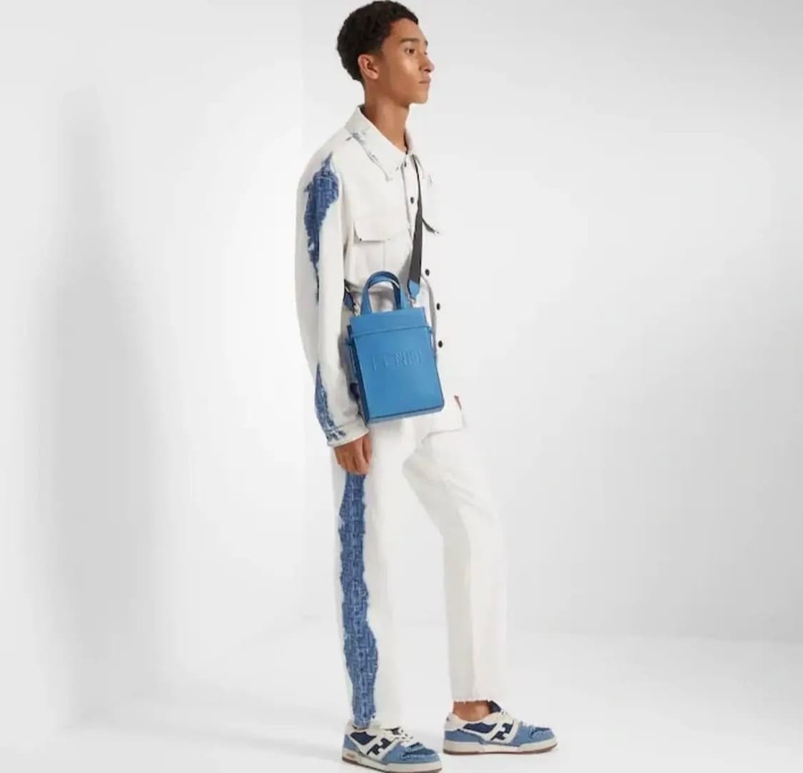 [미개봉 새상품] 펜디 23 FF로고 블리치드 데님 자켓 46사이즈 상품이미지2