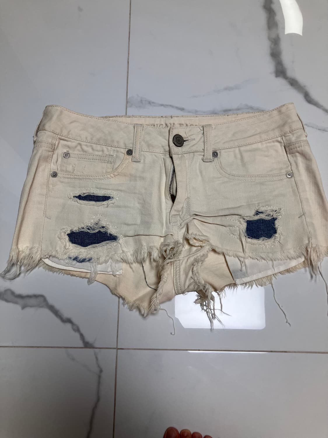 Y2K 아메리칸 이글 마이크로 데님쇼츠 찢청반바지 디스트로이드 라이트워시 상품이미지4