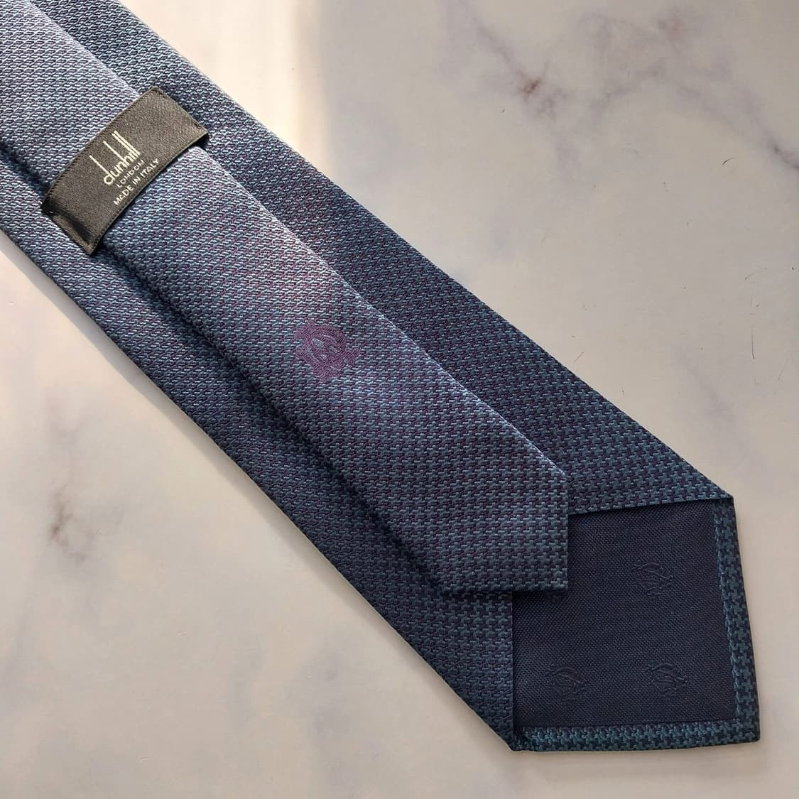 던힐 실크 네이비 넥타이 8cm A+등급 K1325
 상품이미지8