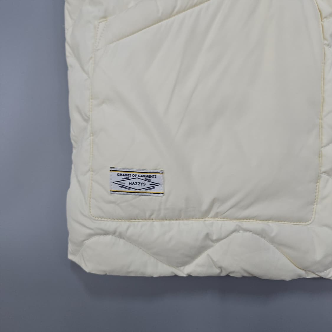 헤지스(HAZZYS) 경량 다운 베스트 165 상품이미지3