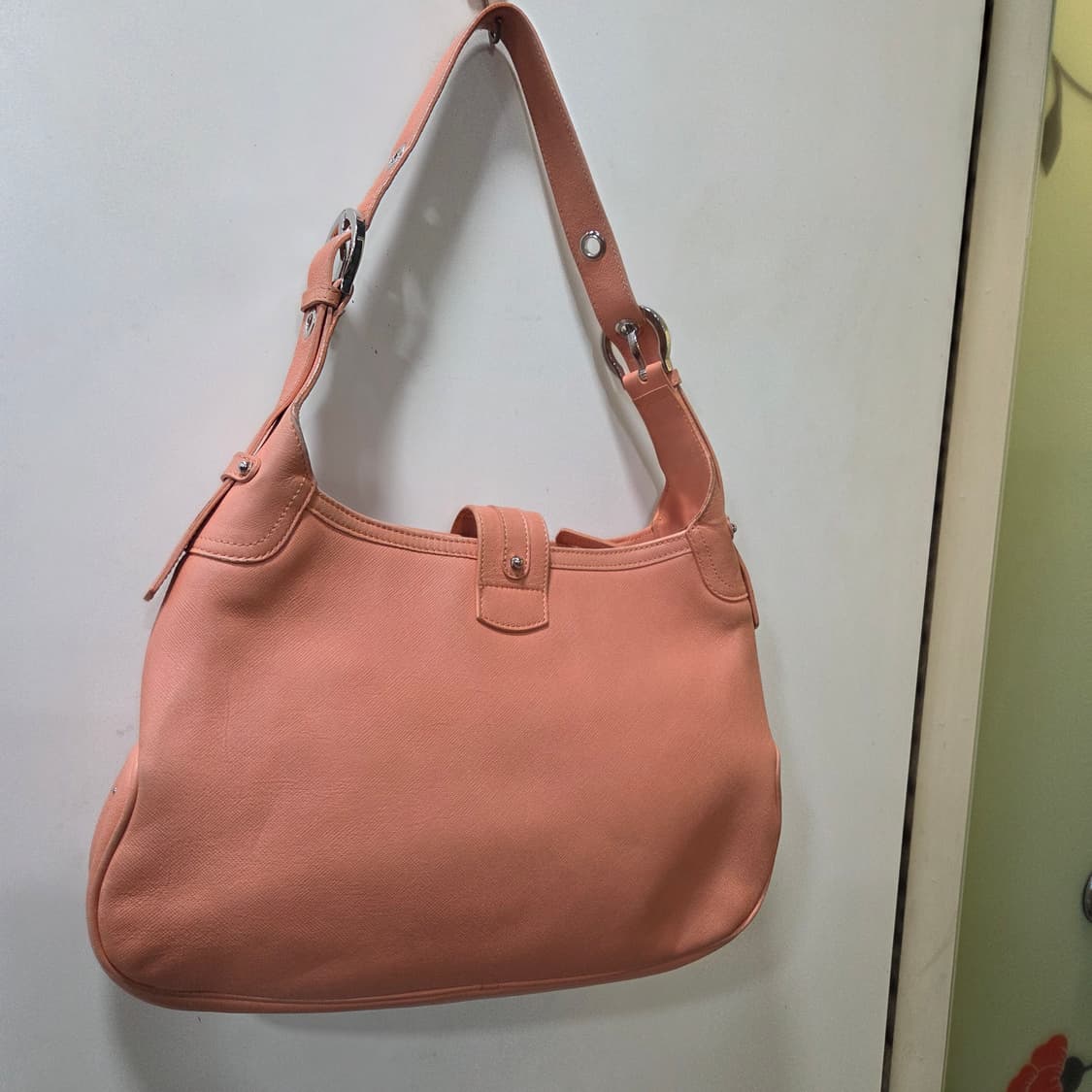 페라가모 사피아노 숄더 상품이미지8