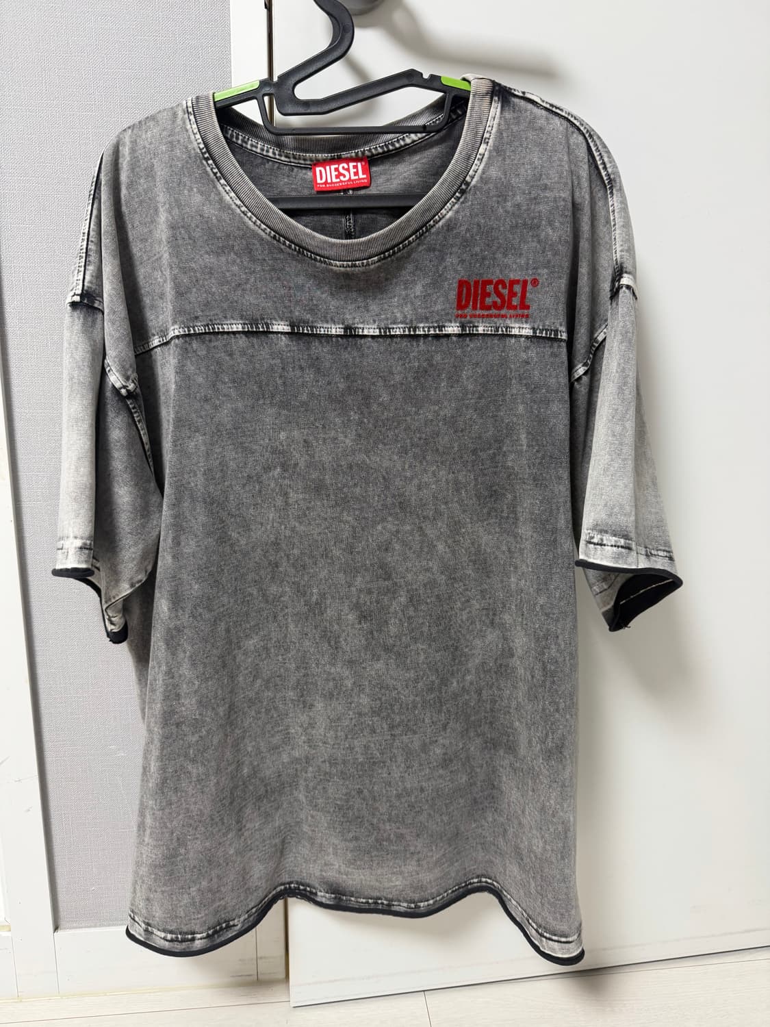 디젤 반팔티 새상품 상품이미지1