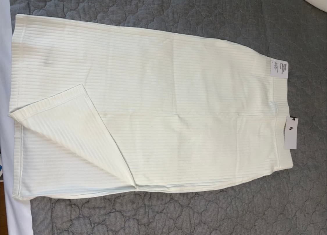 나이키 리브드 미디 스커트 s 새상품 상품이미지2