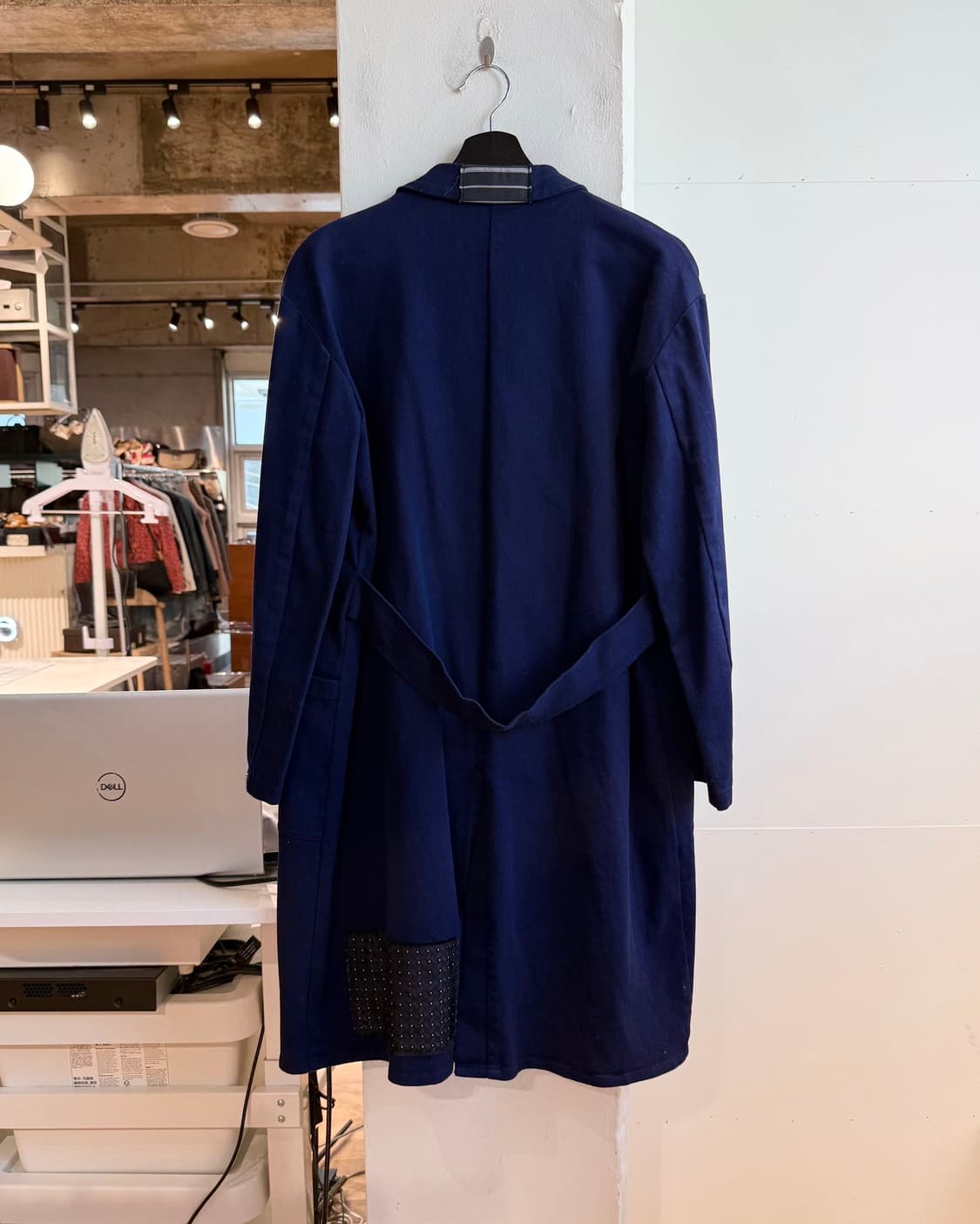 avn 네이비 패치워크 디테일 코트  상품이미지7