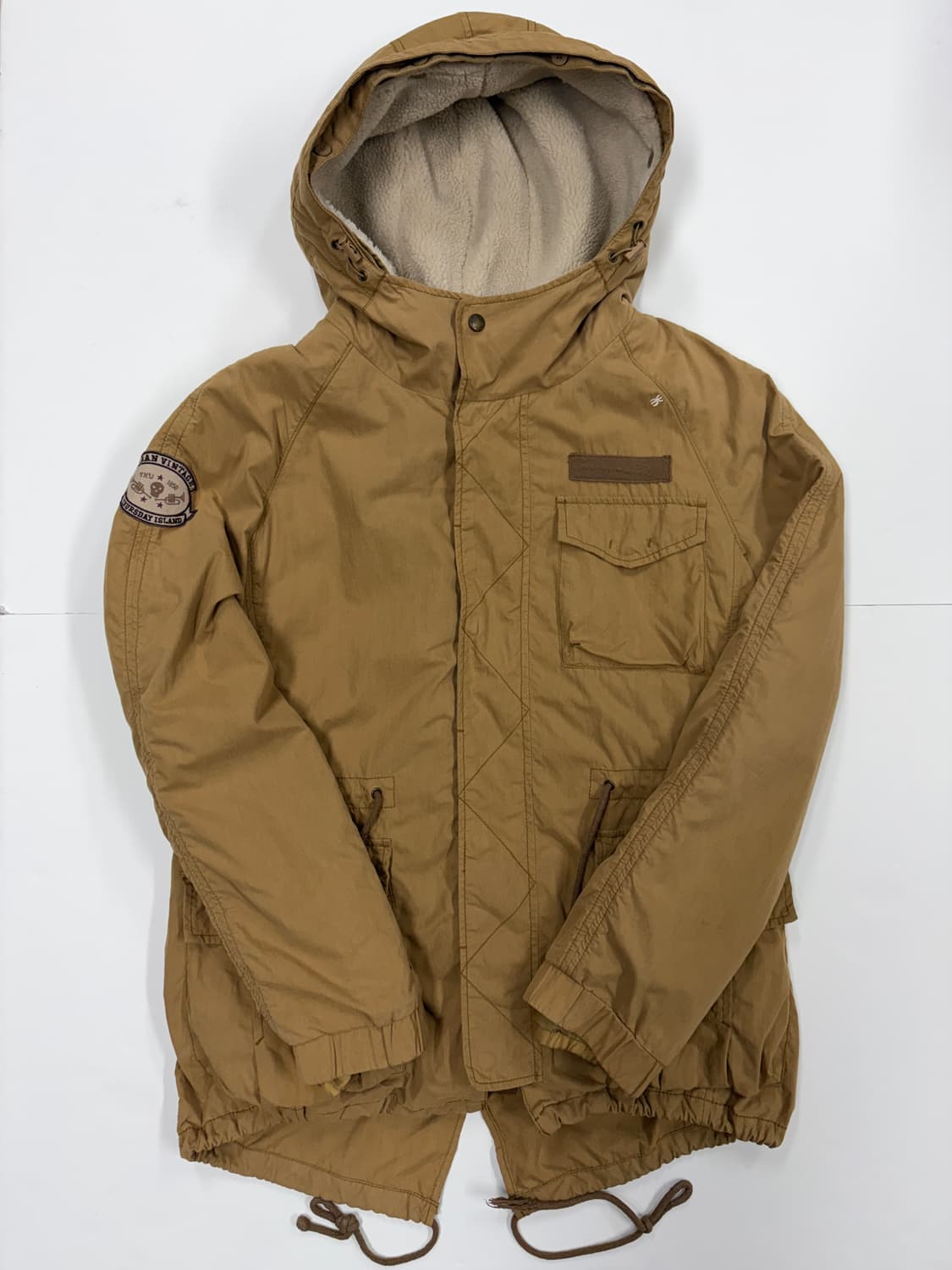 썰스데이 아일랜드 양털 야상 상품이미지1