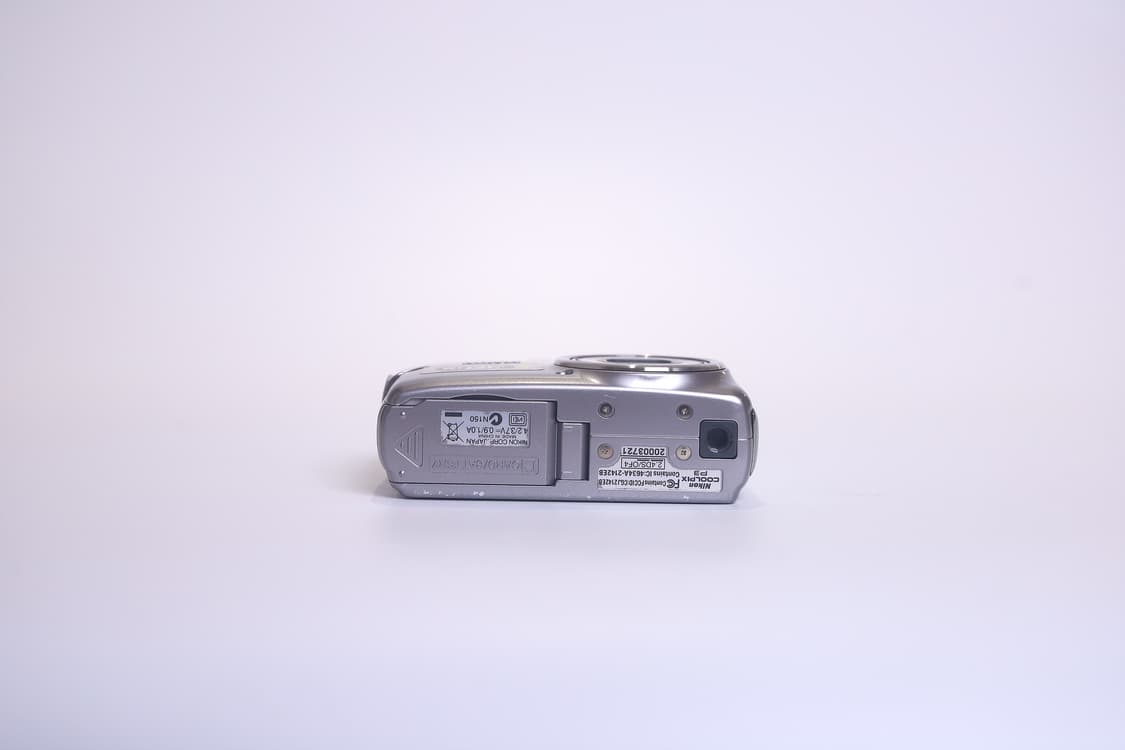 니콘 쿨픽스 P3 (액정 하자 有) 상품이미지6