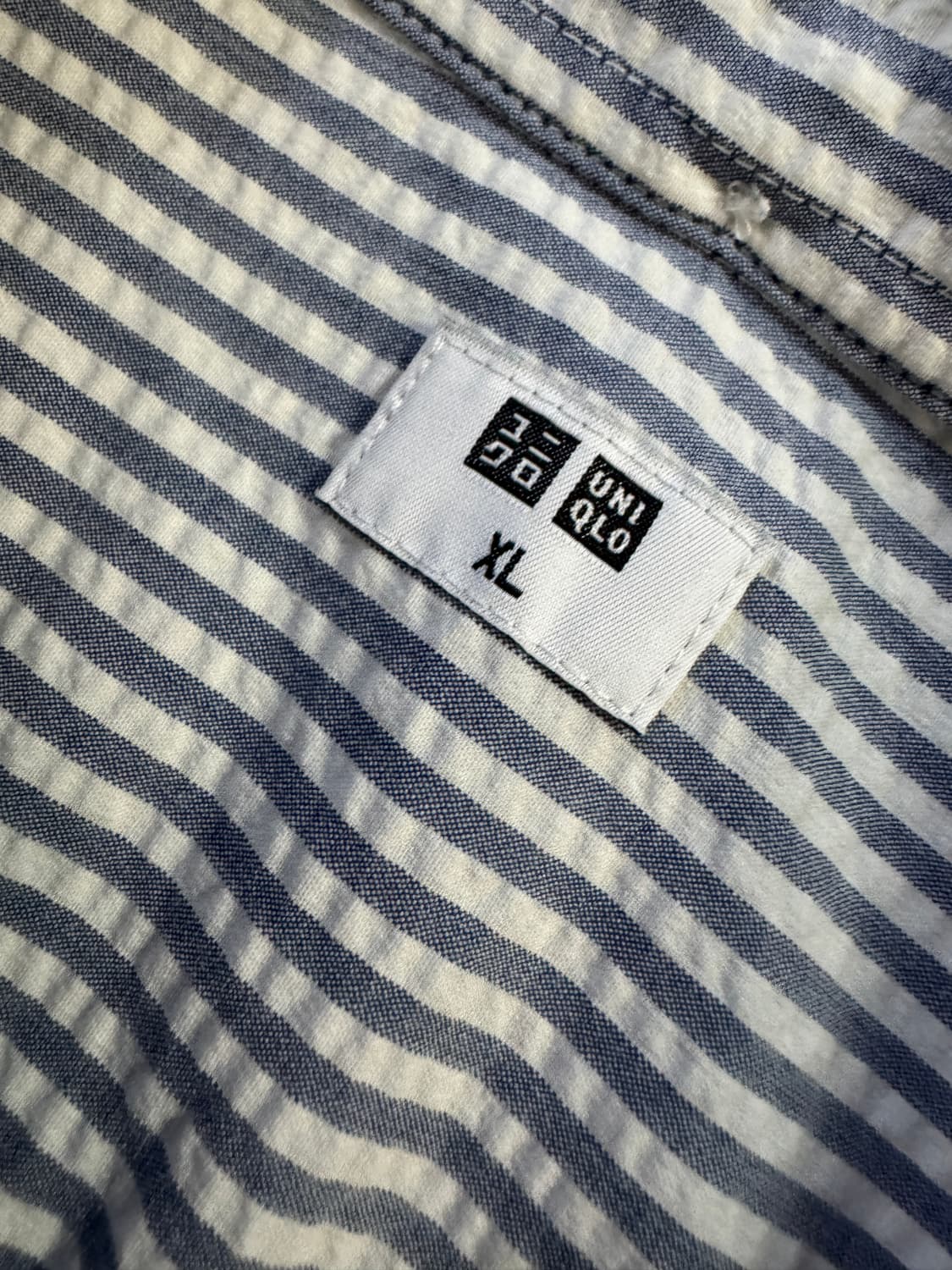 유니클로 미니멀 시어서커 스트라이프 반팔 셔츠 XL 상품이미지3