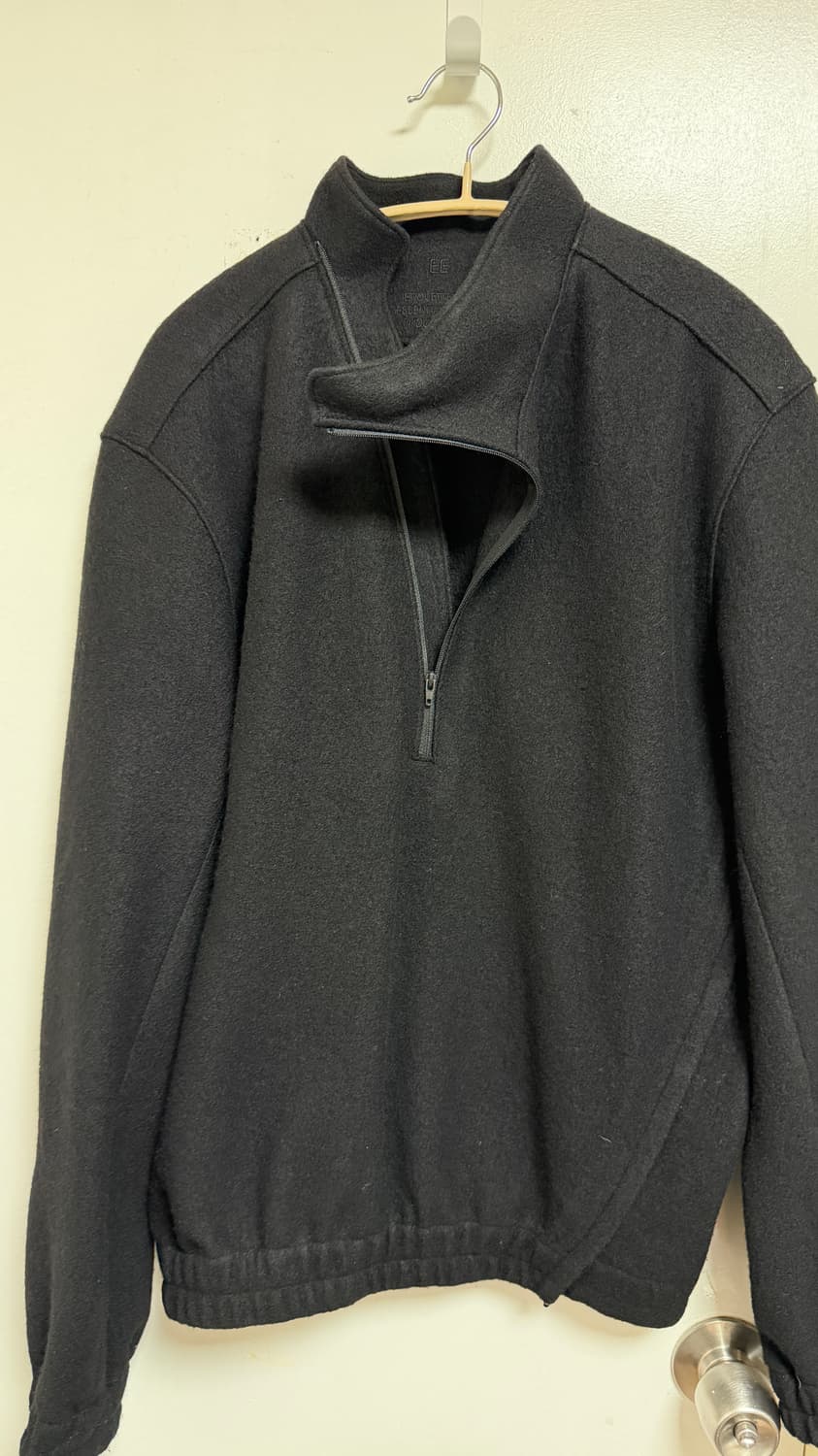 ee 누마레 커브드 하프 집업 팝니다 상품이미지8