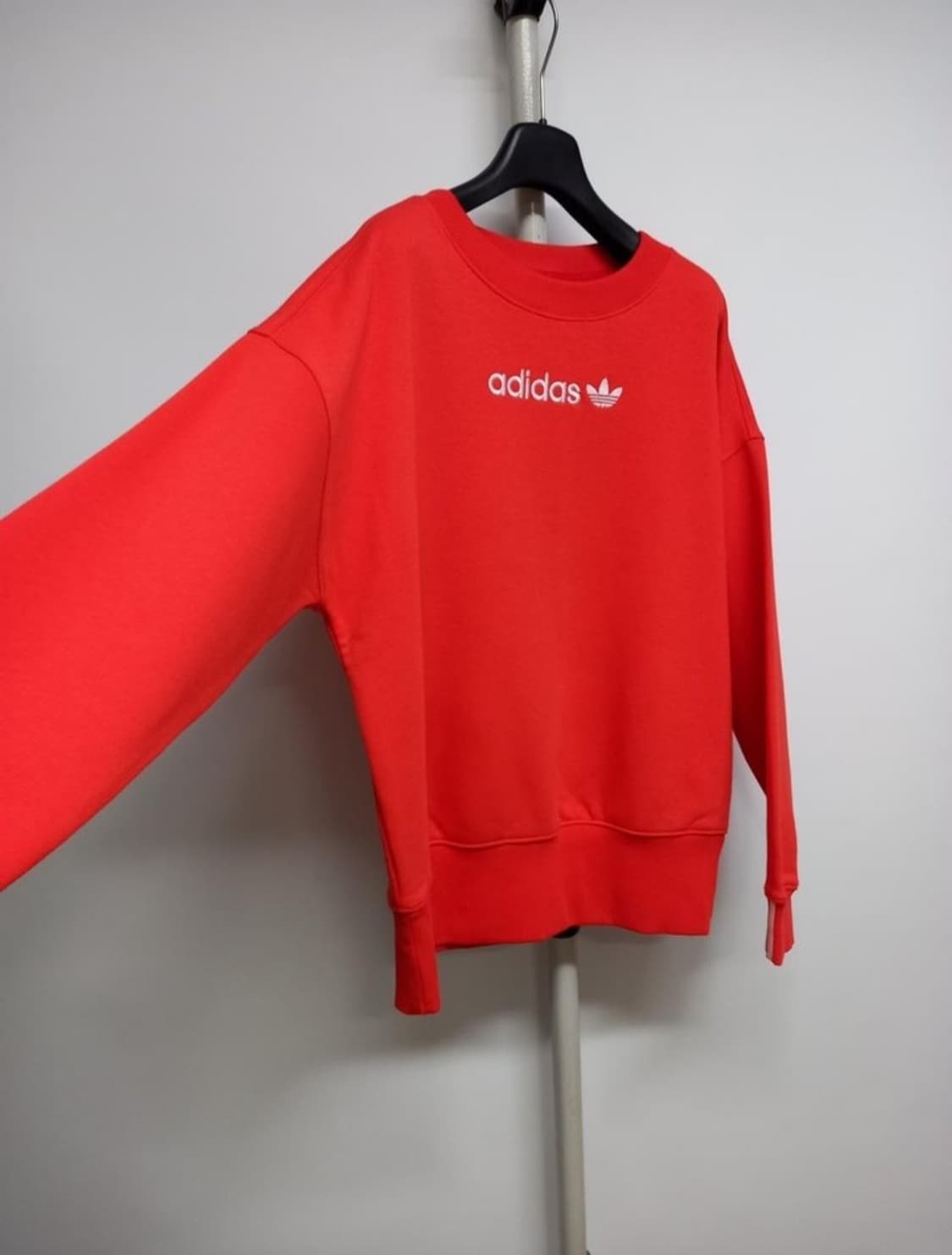 아디다스 추동 기모 루즈 박시핏 맨투맨 33-66 상품이미지4