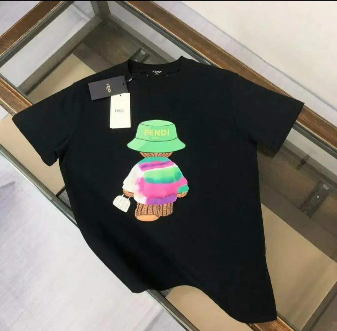 펜디 남녀공용 반팔 티셔츠 100(S) 블랙 상품이미지1